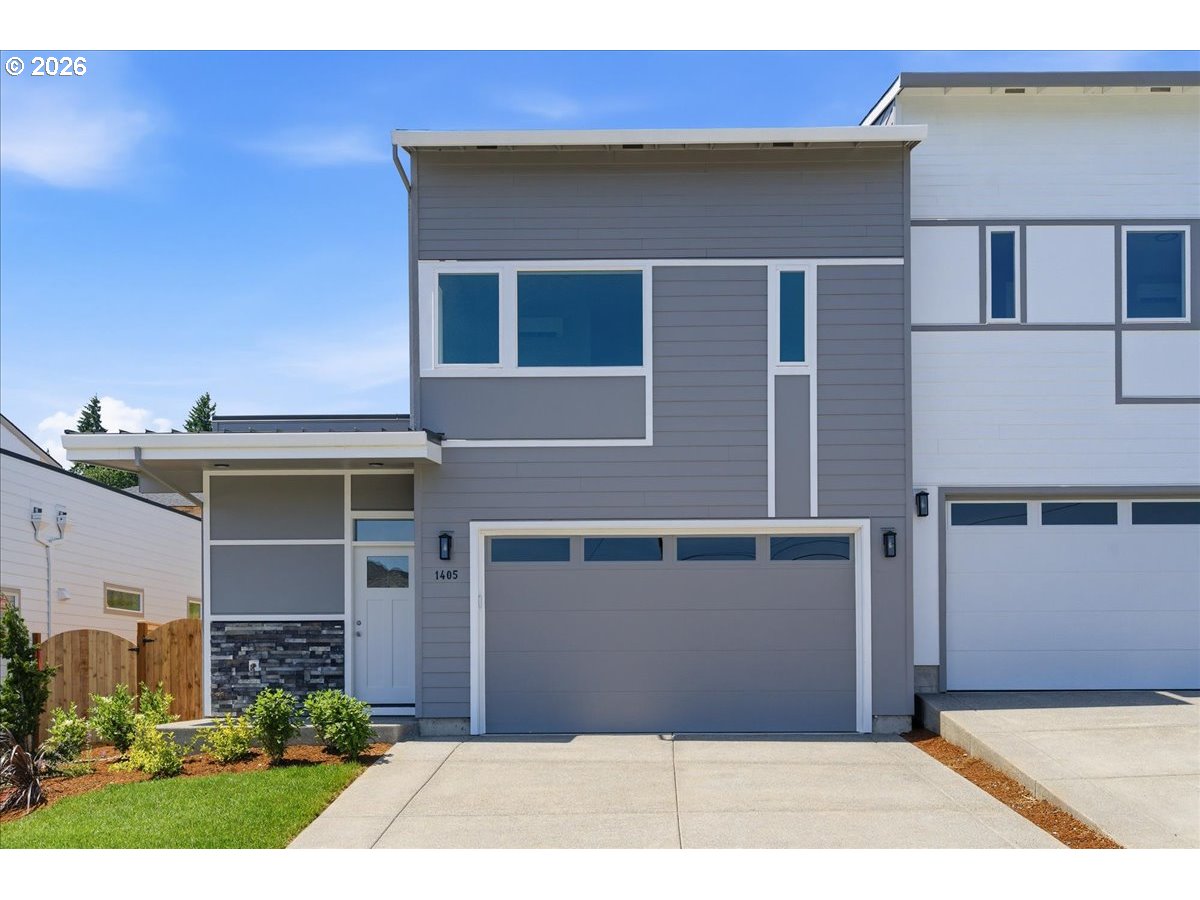 1405 2nd St Property Photo 1
