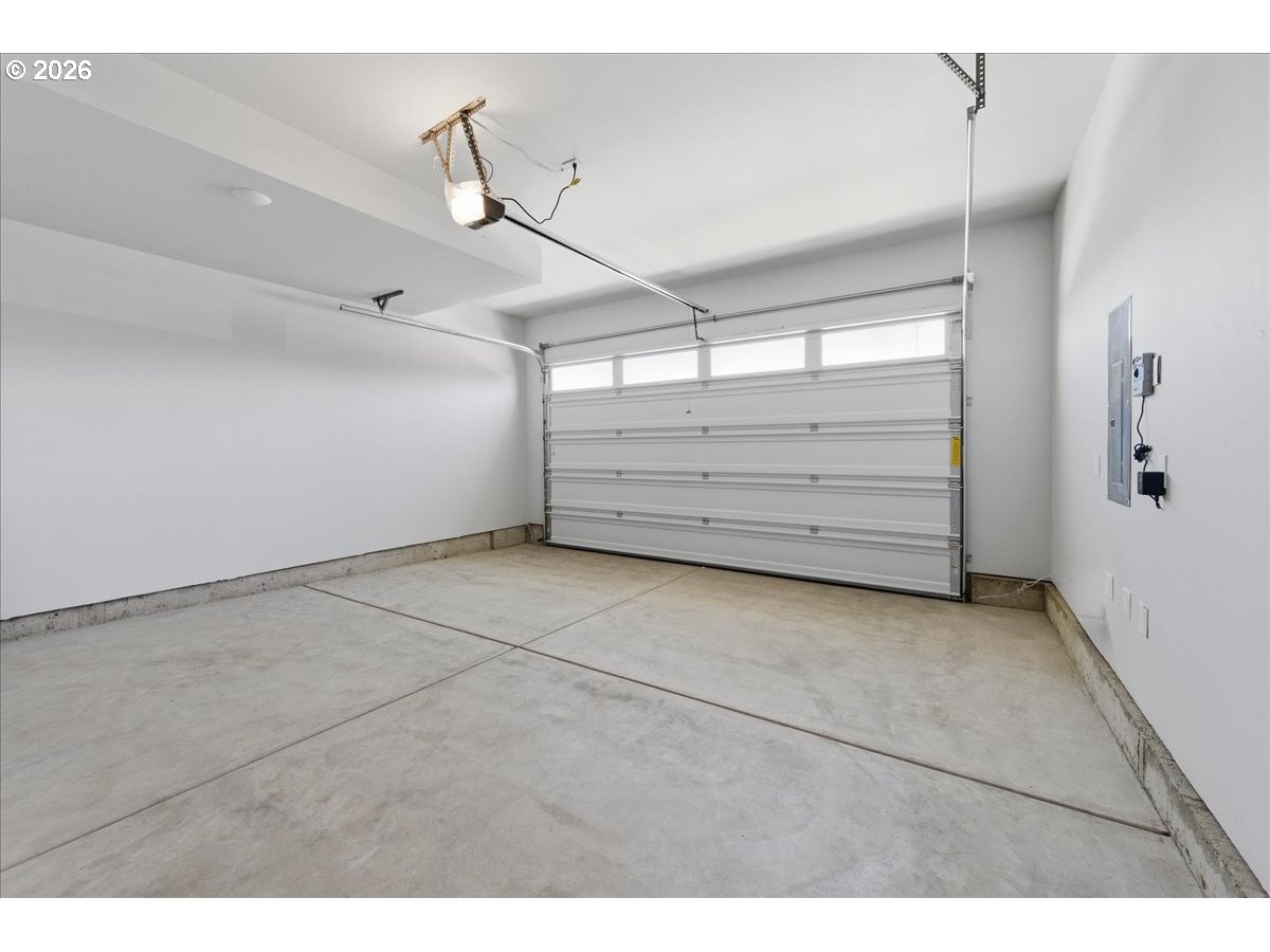 1405 2nd St Property Photo 17