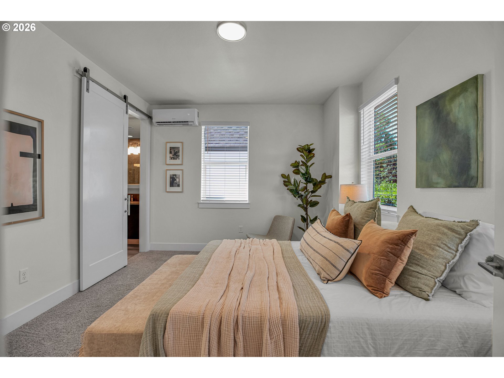 8426 E Burnside St Property Photo 26