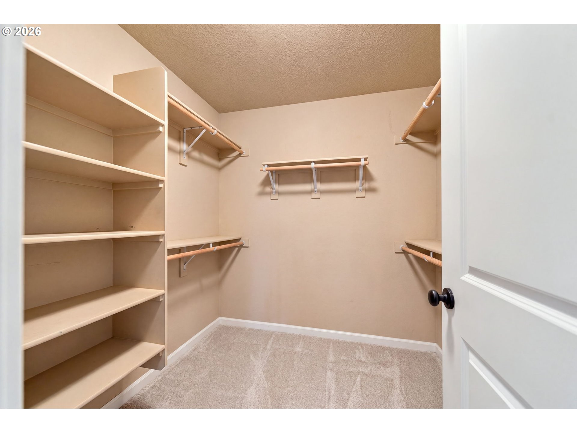 14031 Traveler Rd Property Photo 37