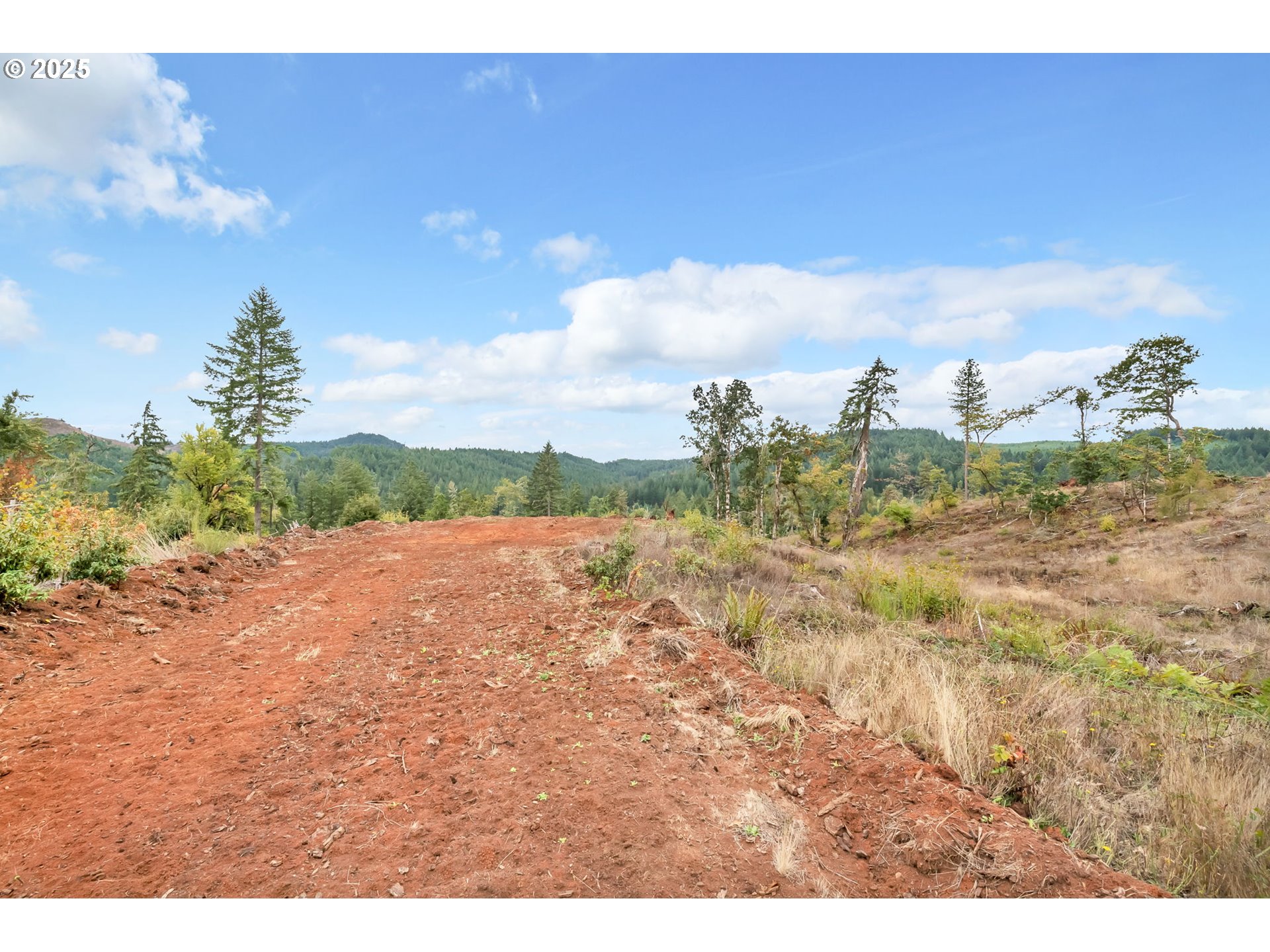 00 Sutherlin Ln Property Photo 16
