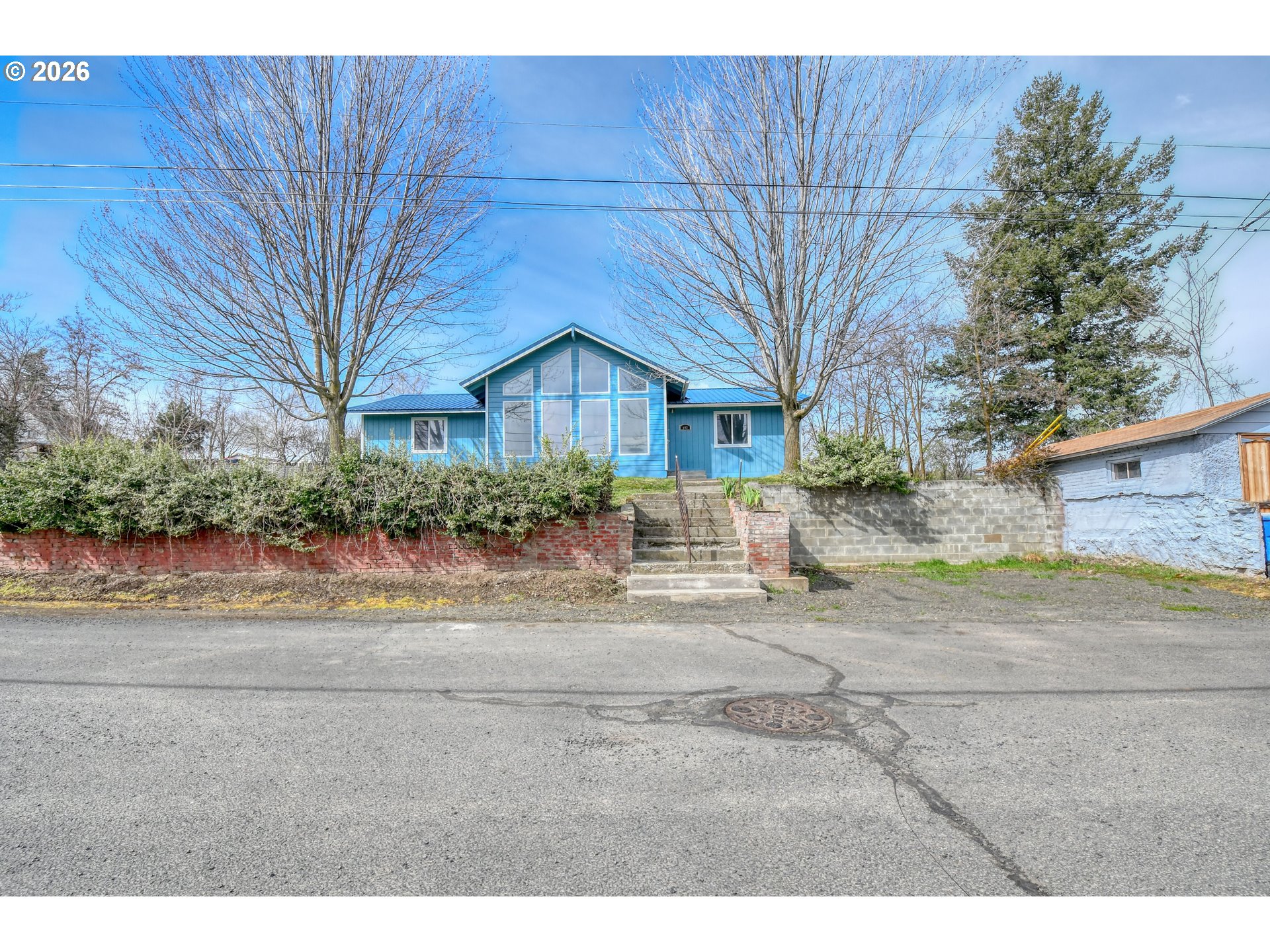 102 S Washington St Property Photo 1