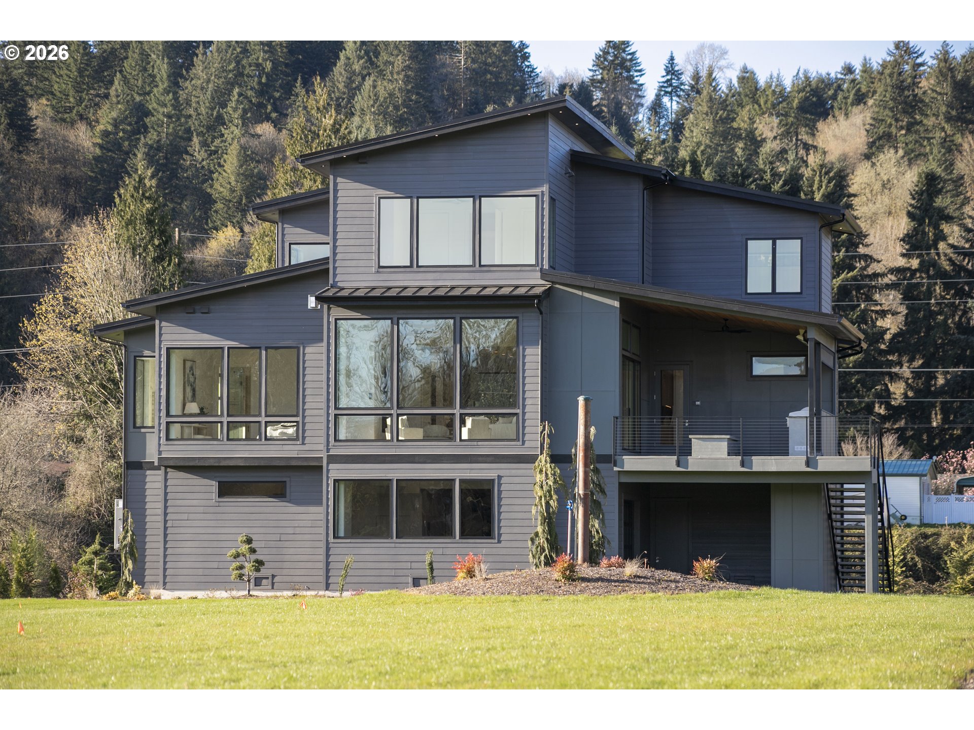 2551 Lewis River Rd Property Photo 3