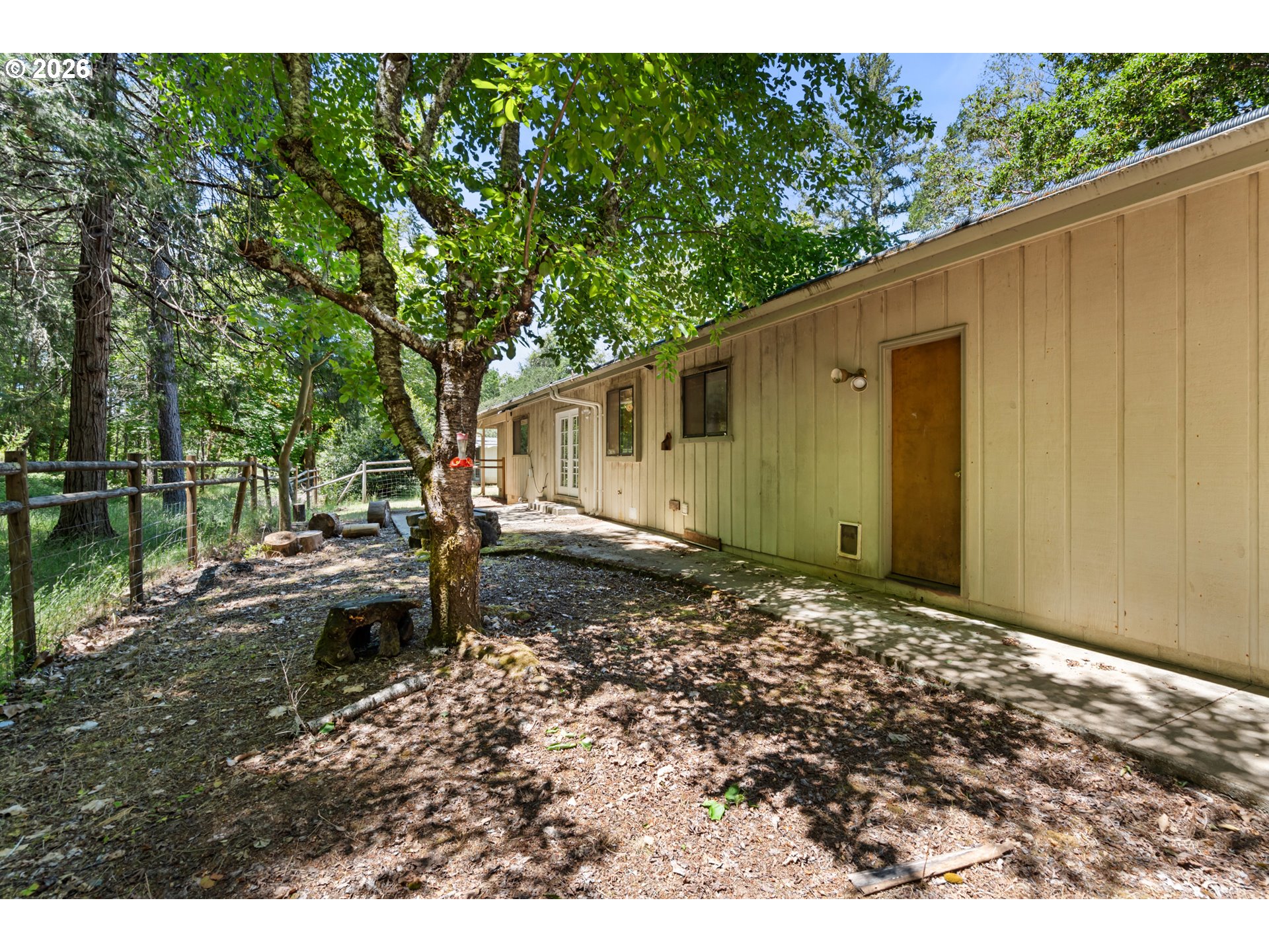5201 Lake Shore Dr Property Photo 5
