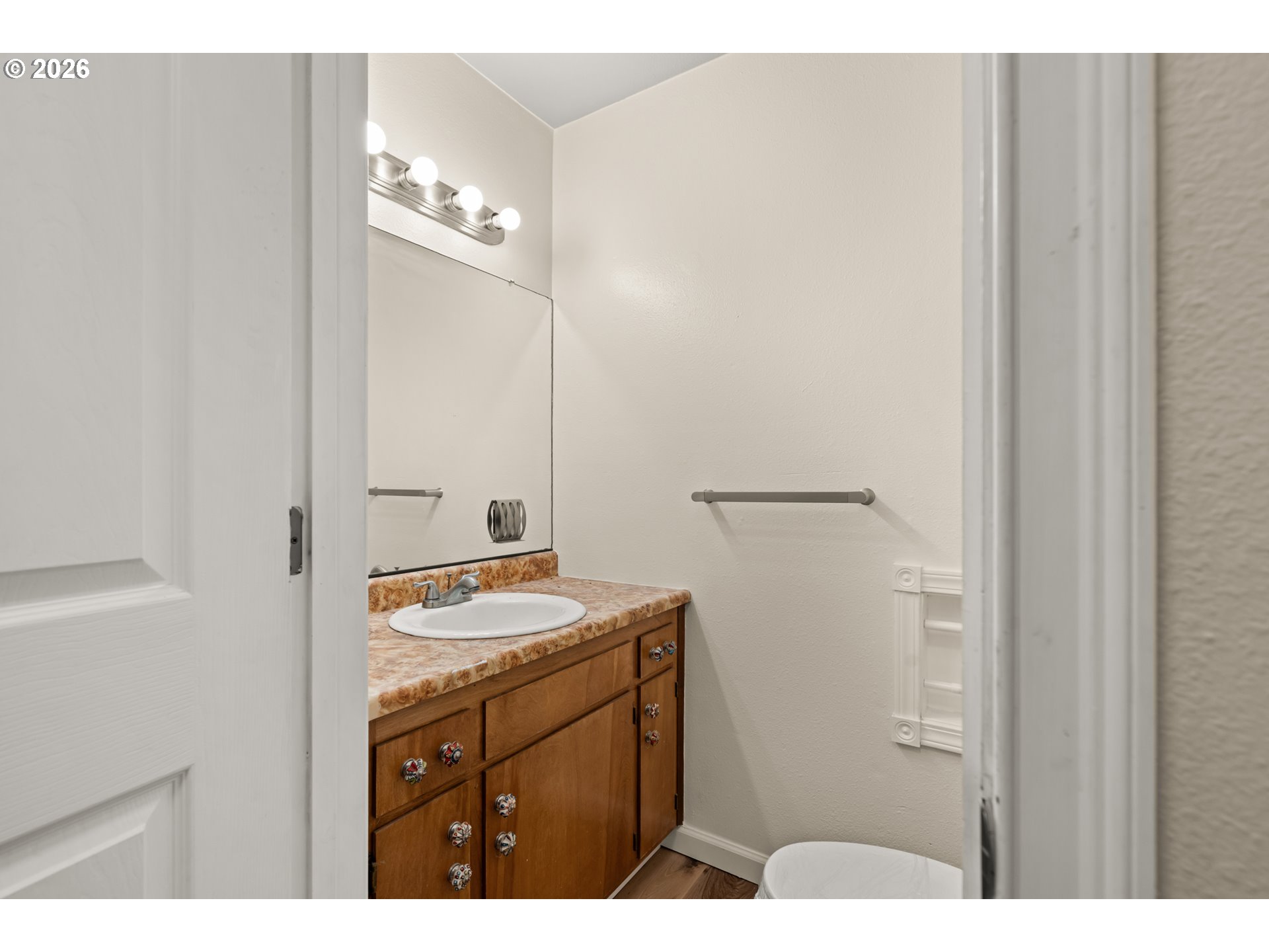 5201 Lake Shore Dr Property Photo 17
