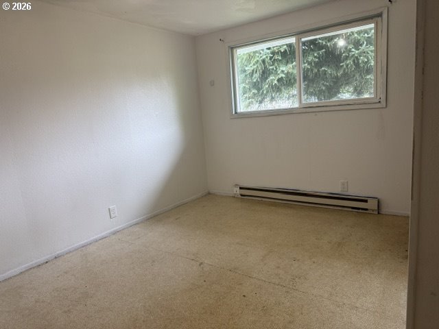 11766 Walnut Ave Property Photo 5