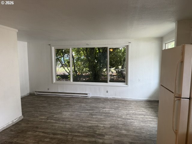11766 Walnut Ave Property Photo 10