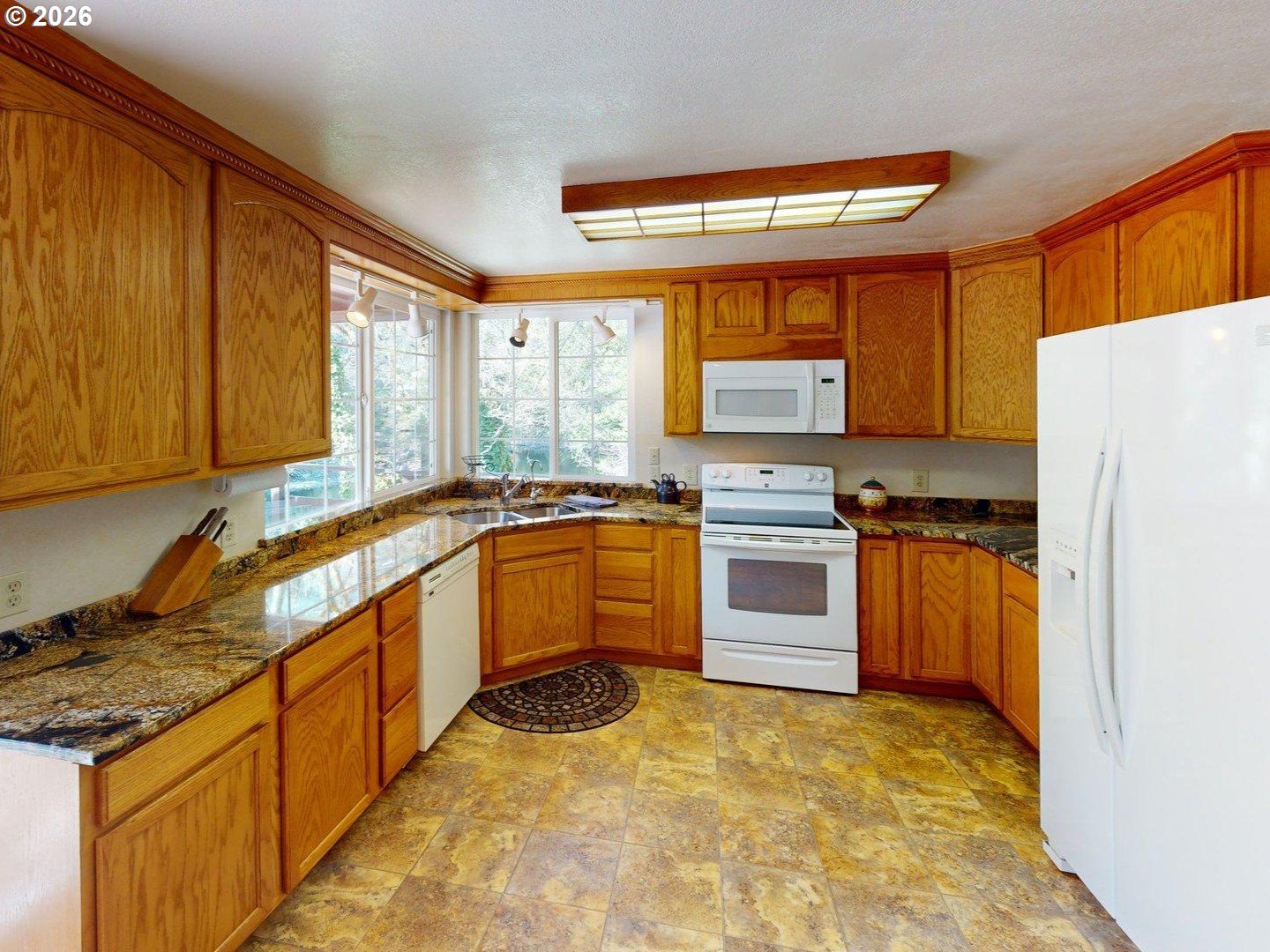 1008 Winchuck River Rd Property Photo 14