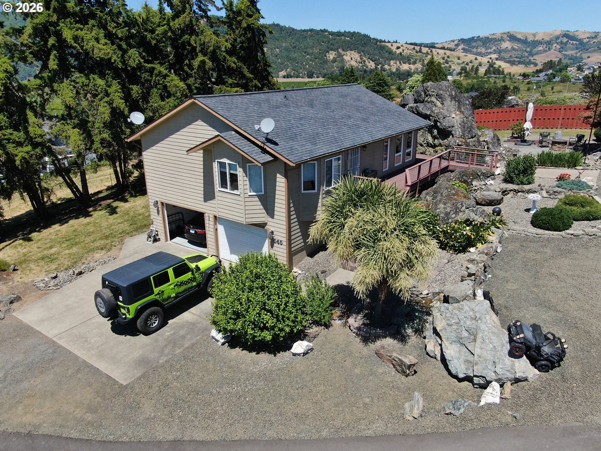 445 Rolling Hills Rd Property Photo 1
