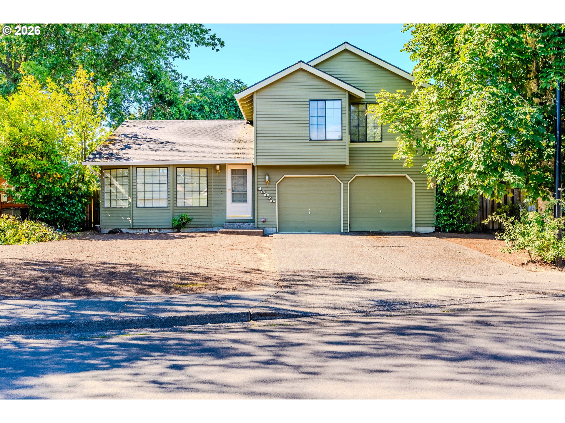 16076 Nw Oak Hills Dr Property Photo 1