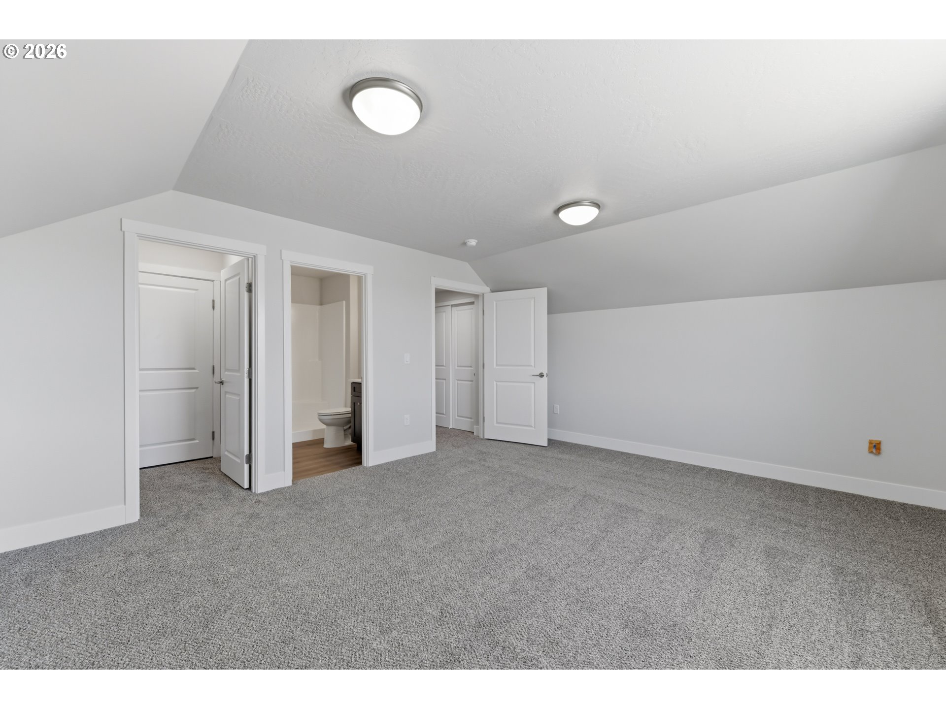 215 Sw Sparrow St. Property Photo 28