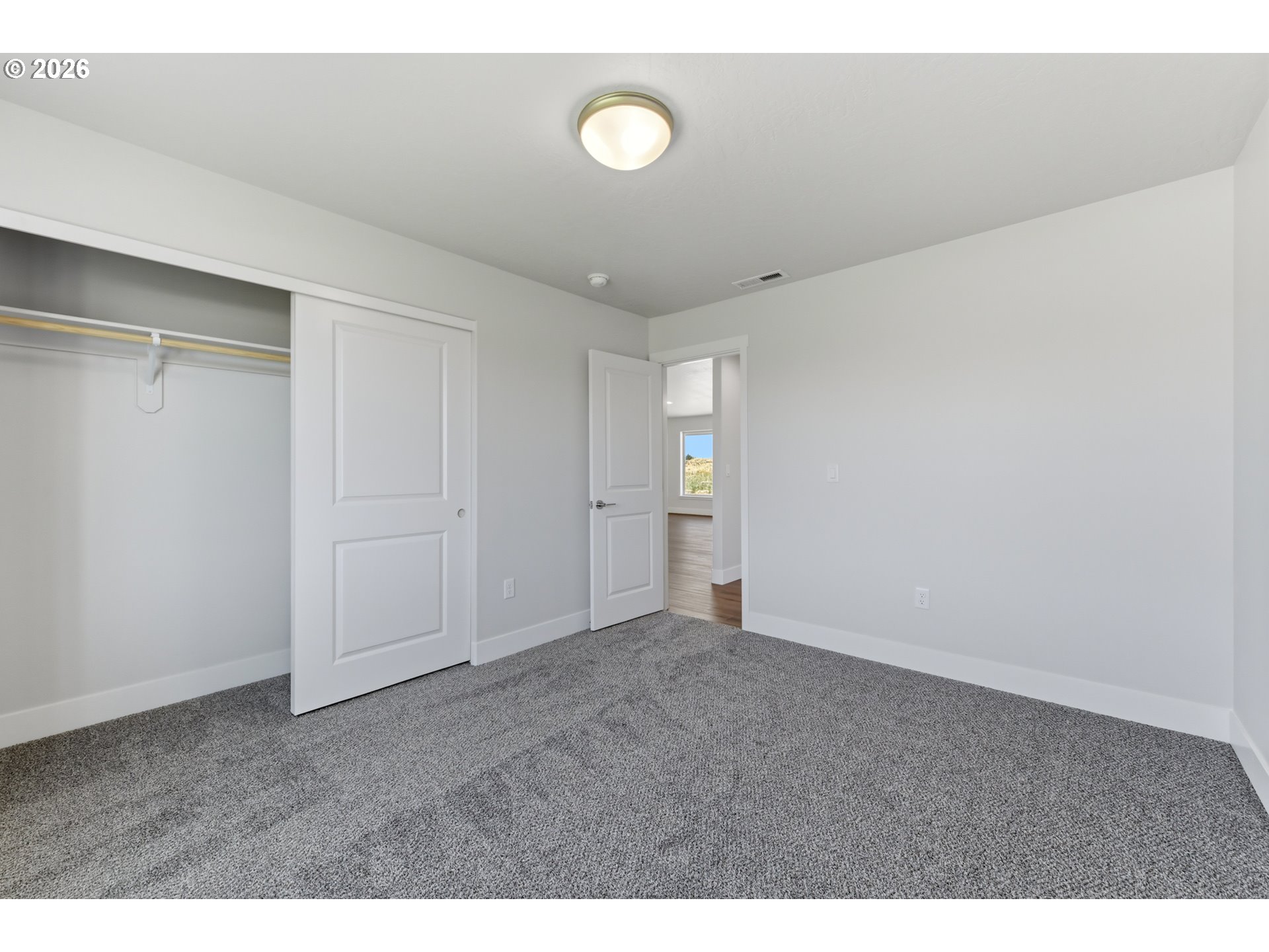 215 Sw Sparrow St. Property Photo 32