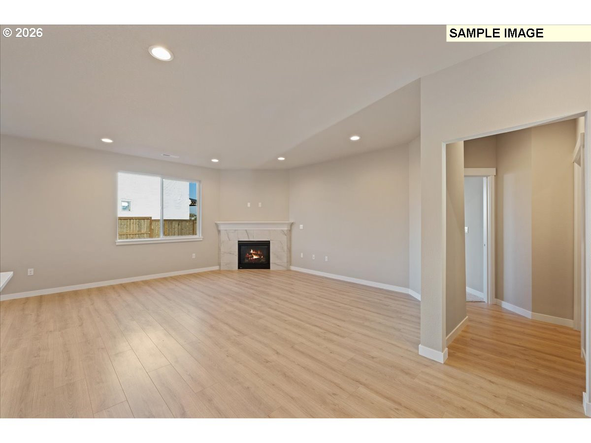 708 N 88th Dr 232 Property Photo 5