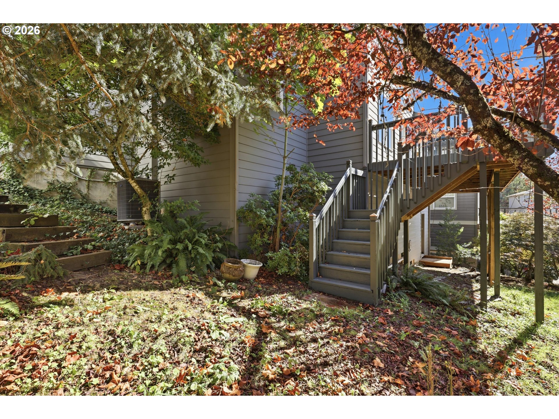 2445 W 10th St Property Photo 36