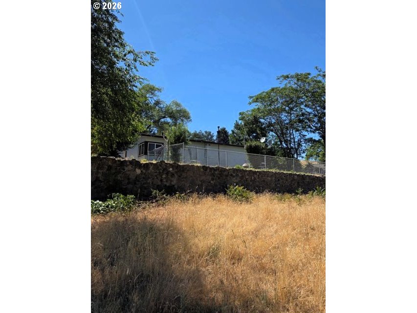1070 Main St Property Photo 26