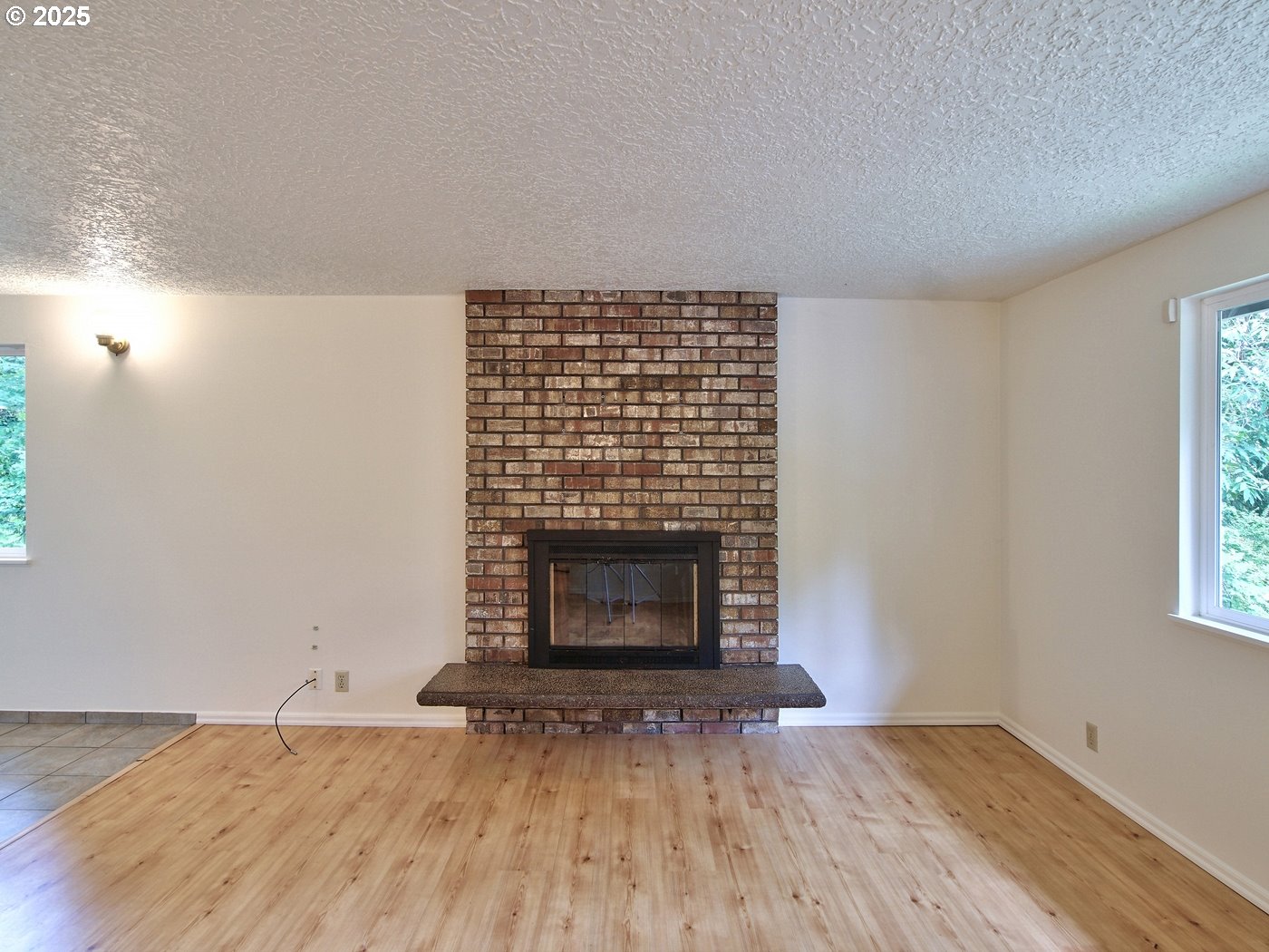1745 Ne West Devils Lake Rd Property Photo 9