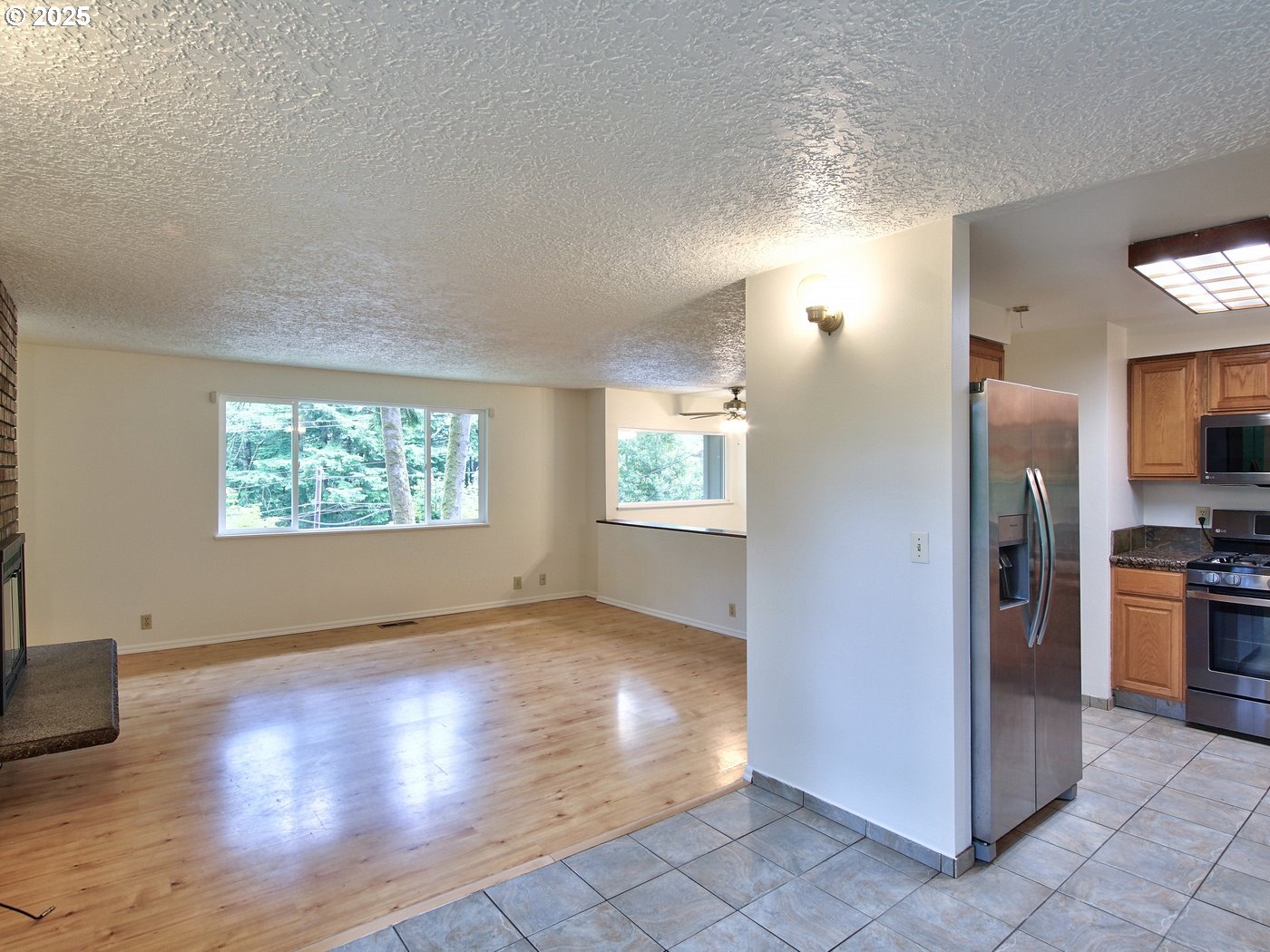 1745 Ne West Devils Lake Rd Property Photo 10