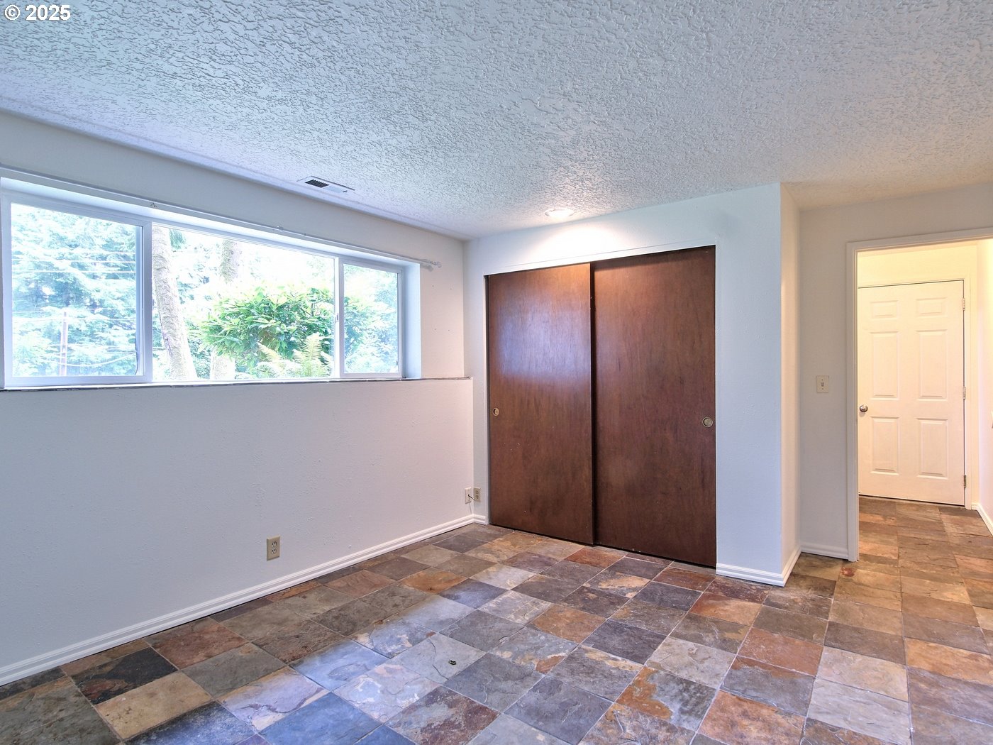 1745 Ne West Devils Lake Rd Property Photo 31