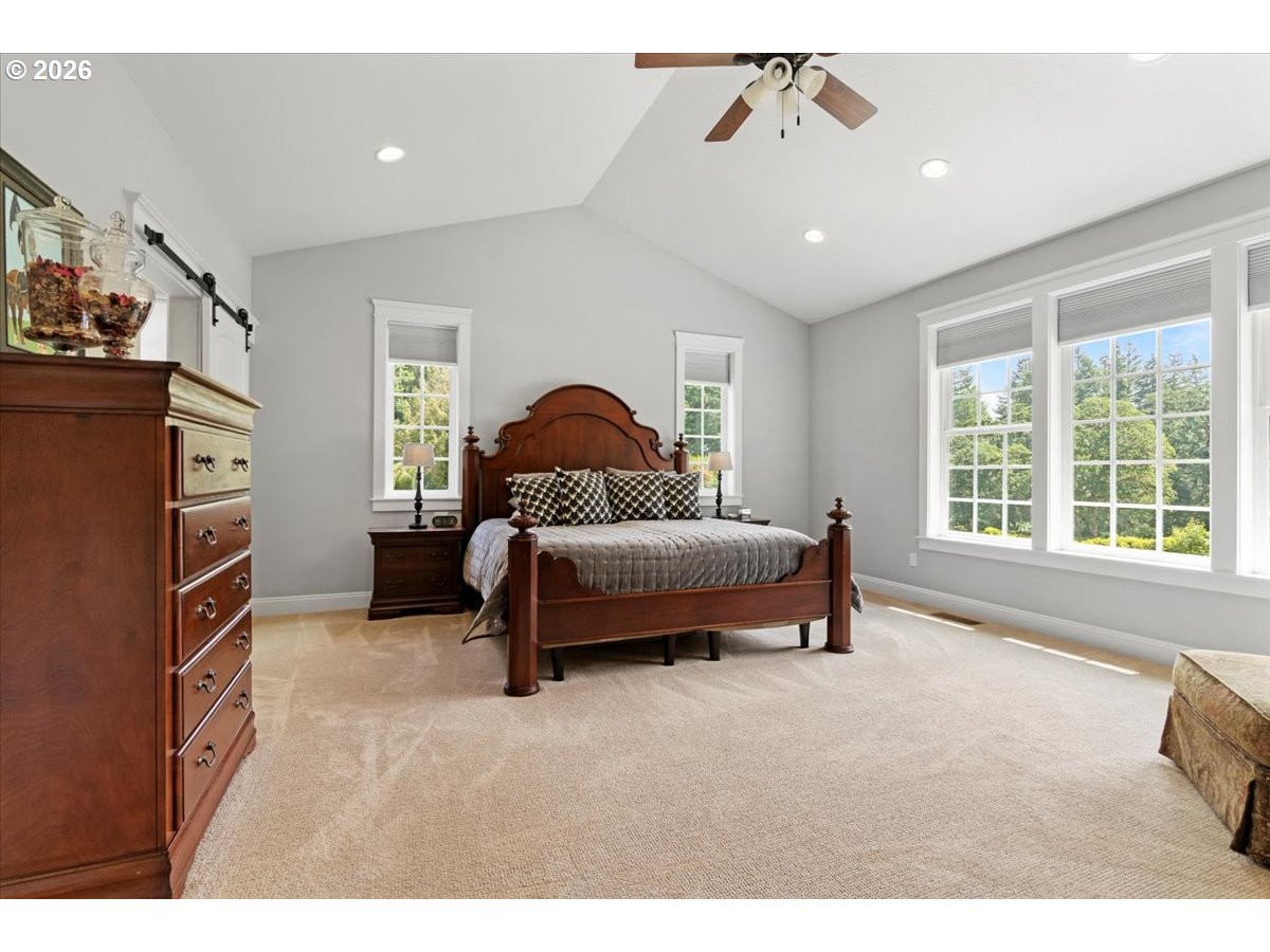 4398 Croisan Ridge Way S Property Photo 21