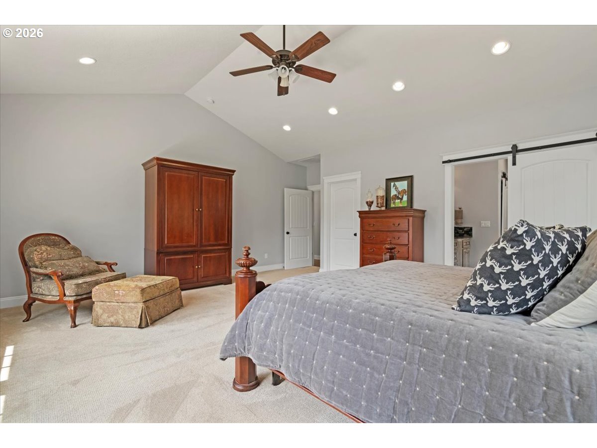 4398 Croisan Ridge Way S Property Photo 22