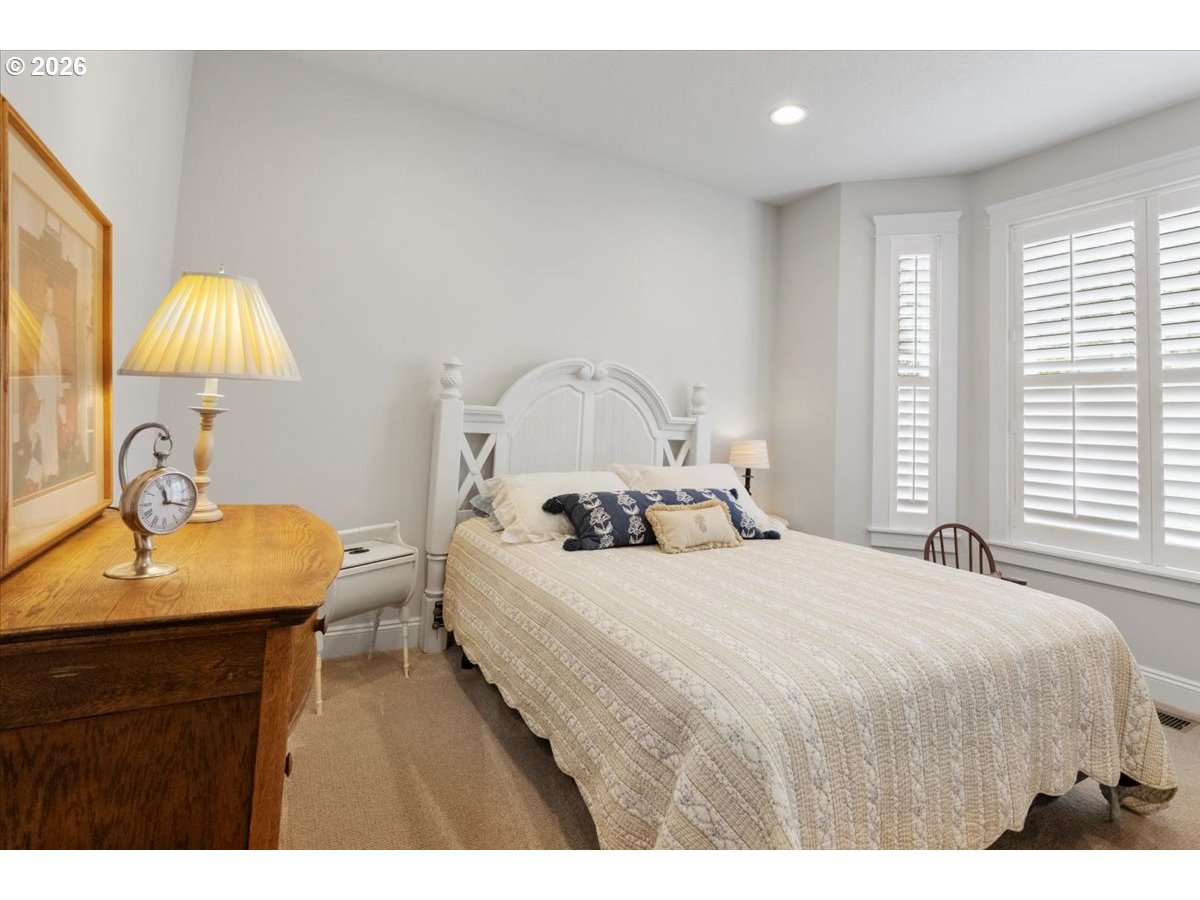 4398 Croisan Ridge Way S Property Photo 26