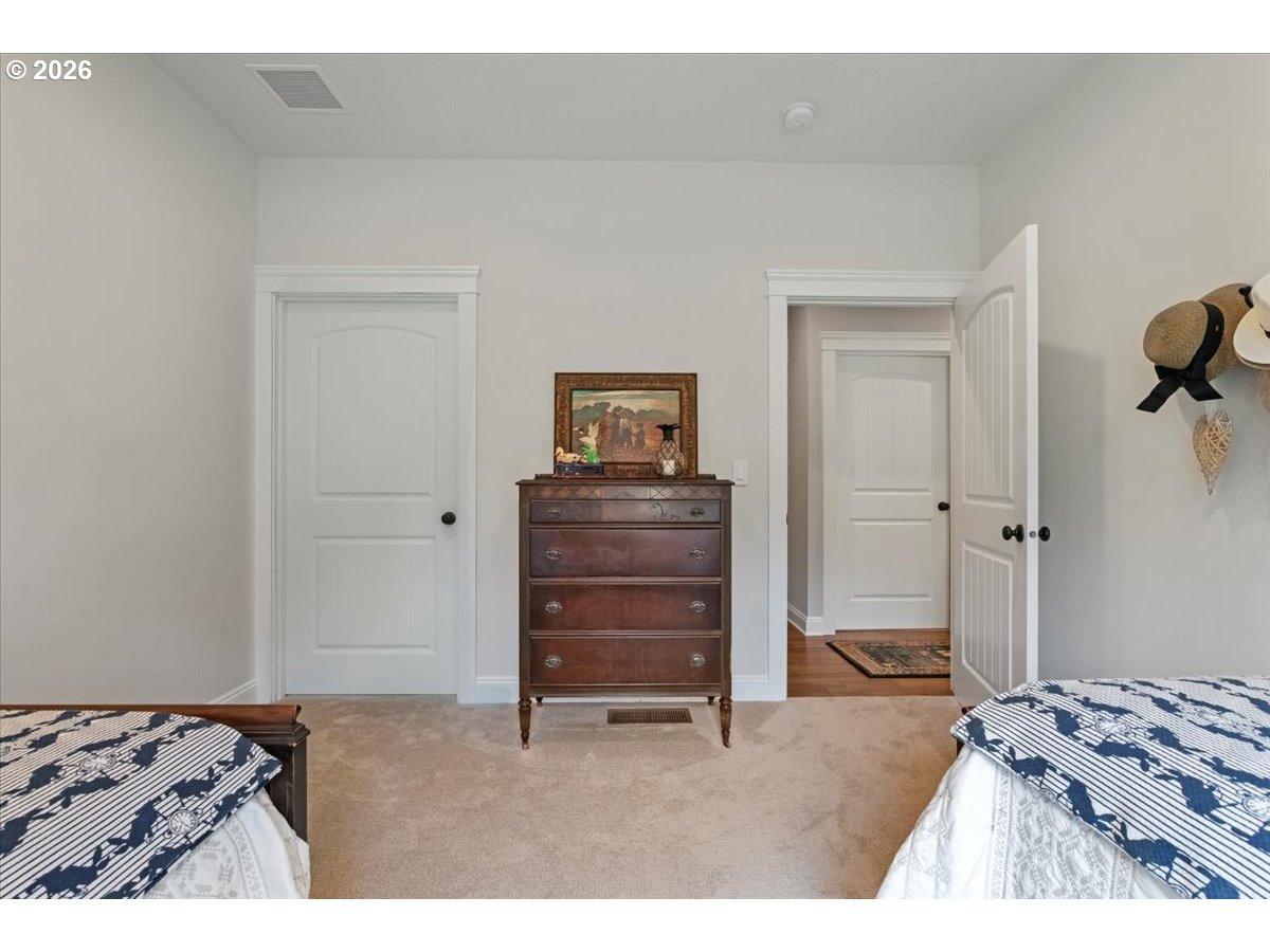 4398 Croisan Ridge Way S Property Photo 30