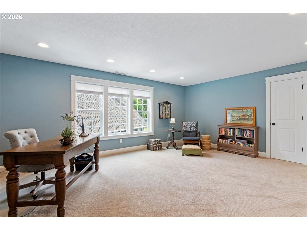 4398 Croisan Ridge Way S Property Photo 32