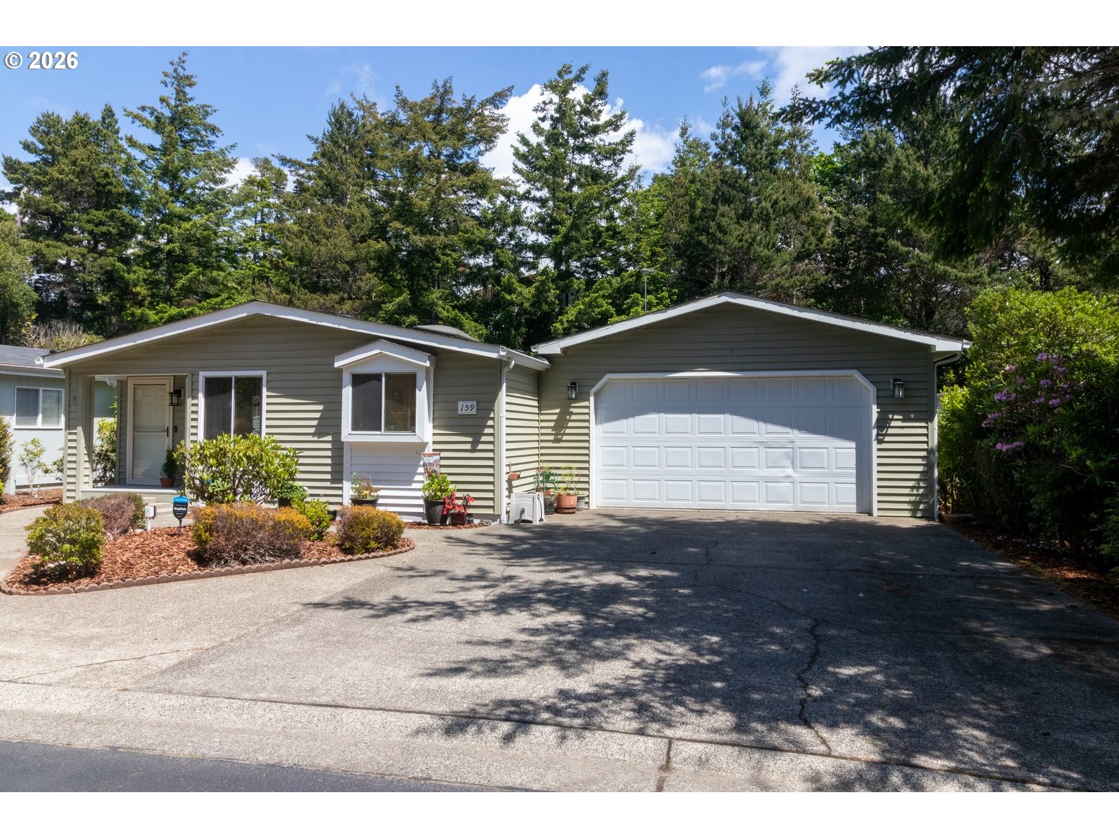 159 Florentine Ave Property Photo 3