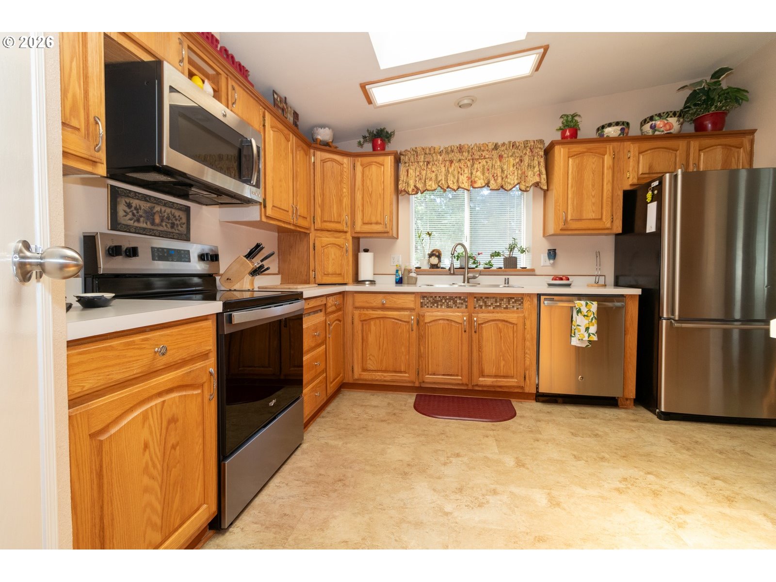 159 Florentine Ave Property Photo 14
