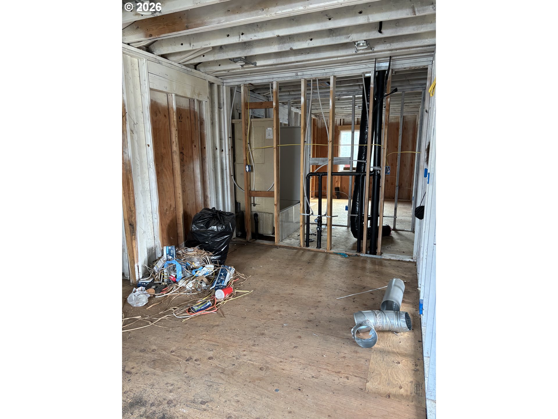 1223 N Terry St Property Photo 5