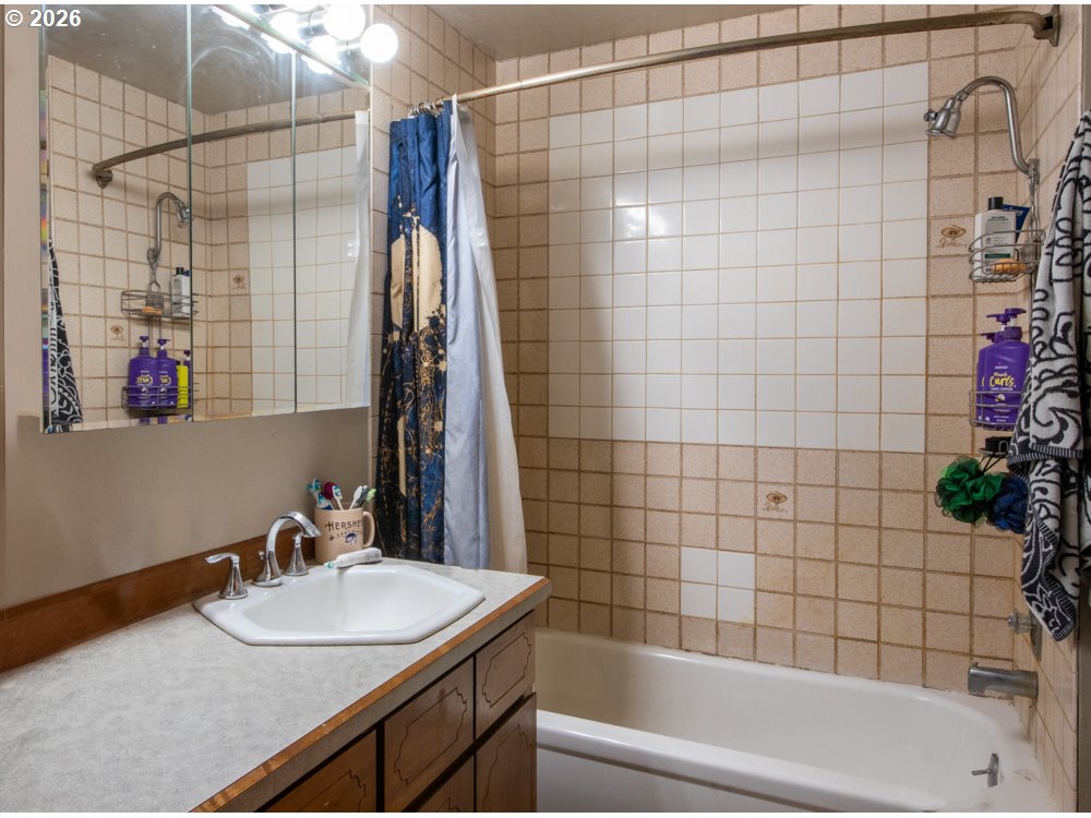 32781 E Pearl St Property Photo 10