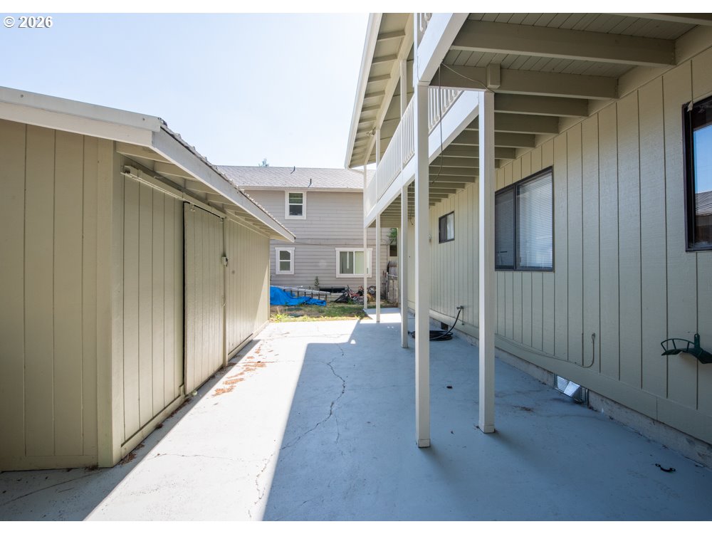 32781 E Pearl St Property Photo 12