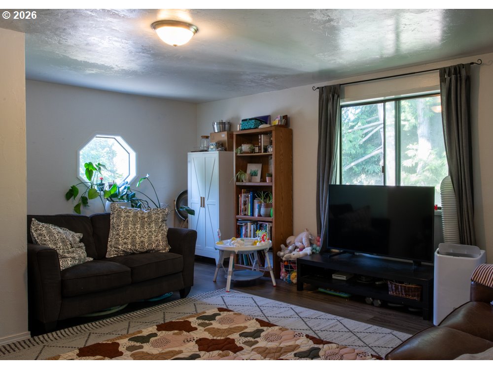 32781 E Pearl St Property Photo 15