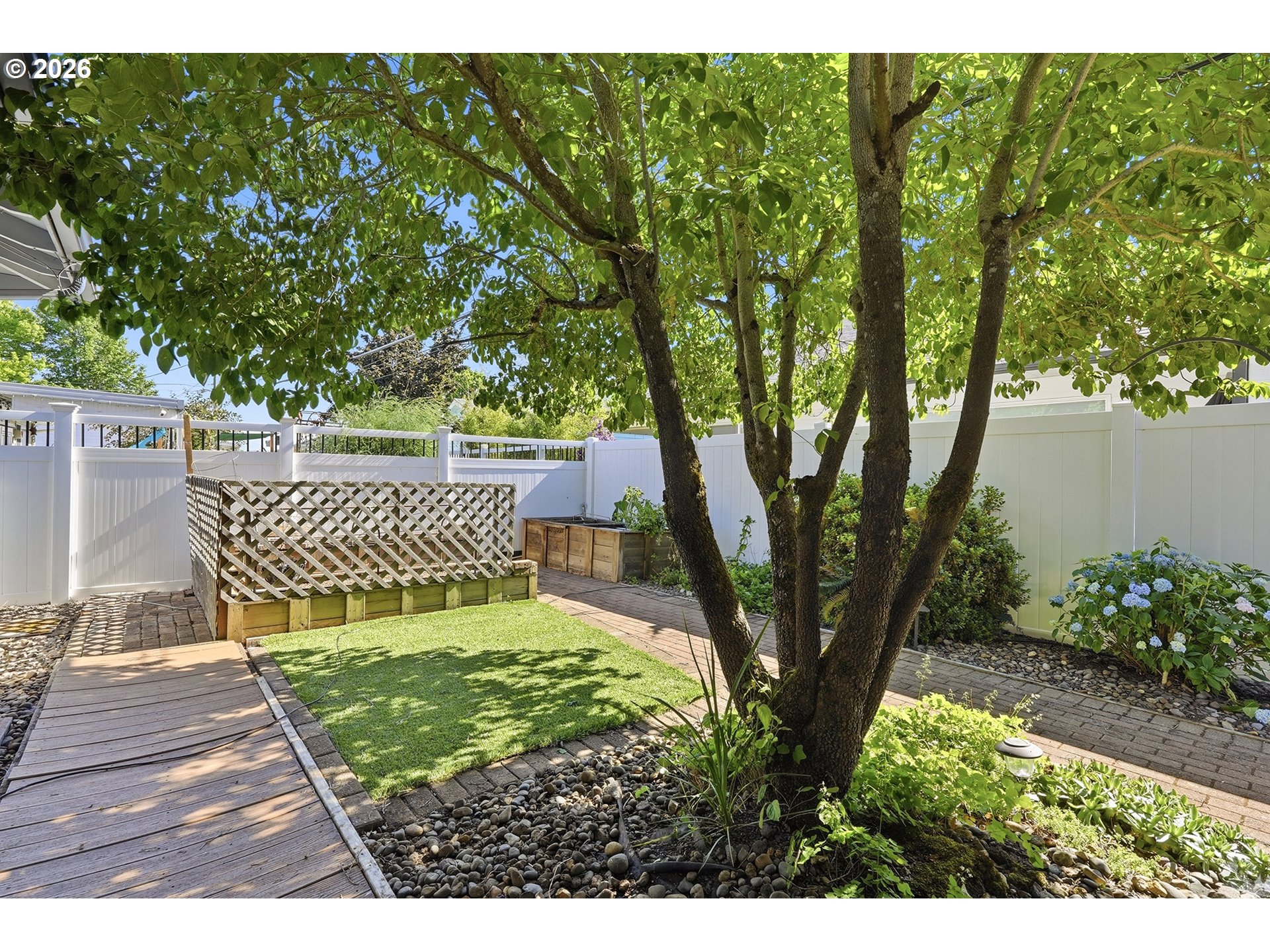 2236 Umpqua Rd Property Photo 28