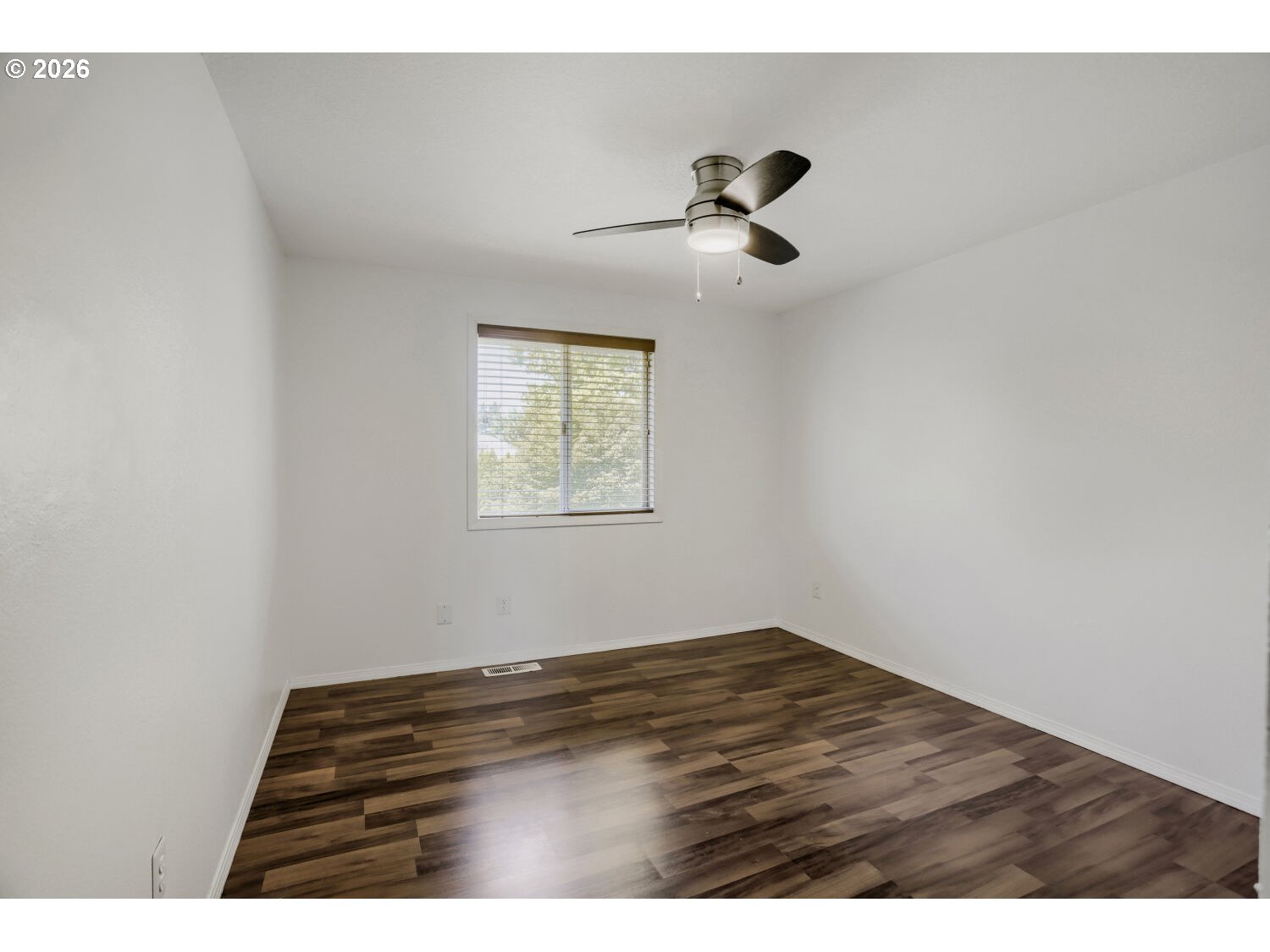 1635 Ne Stable Dr Property Photo 21