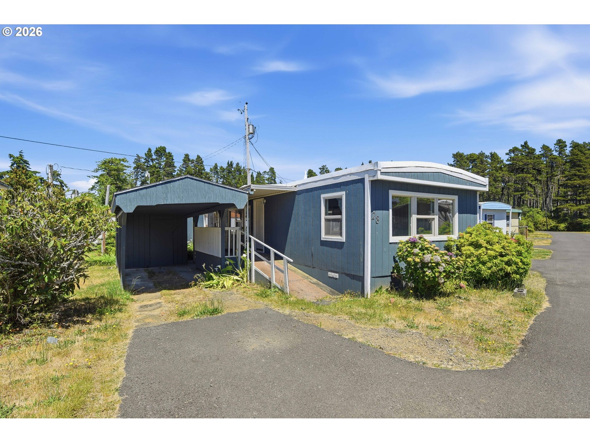 87735 Highway 101 28 Property Photo 1