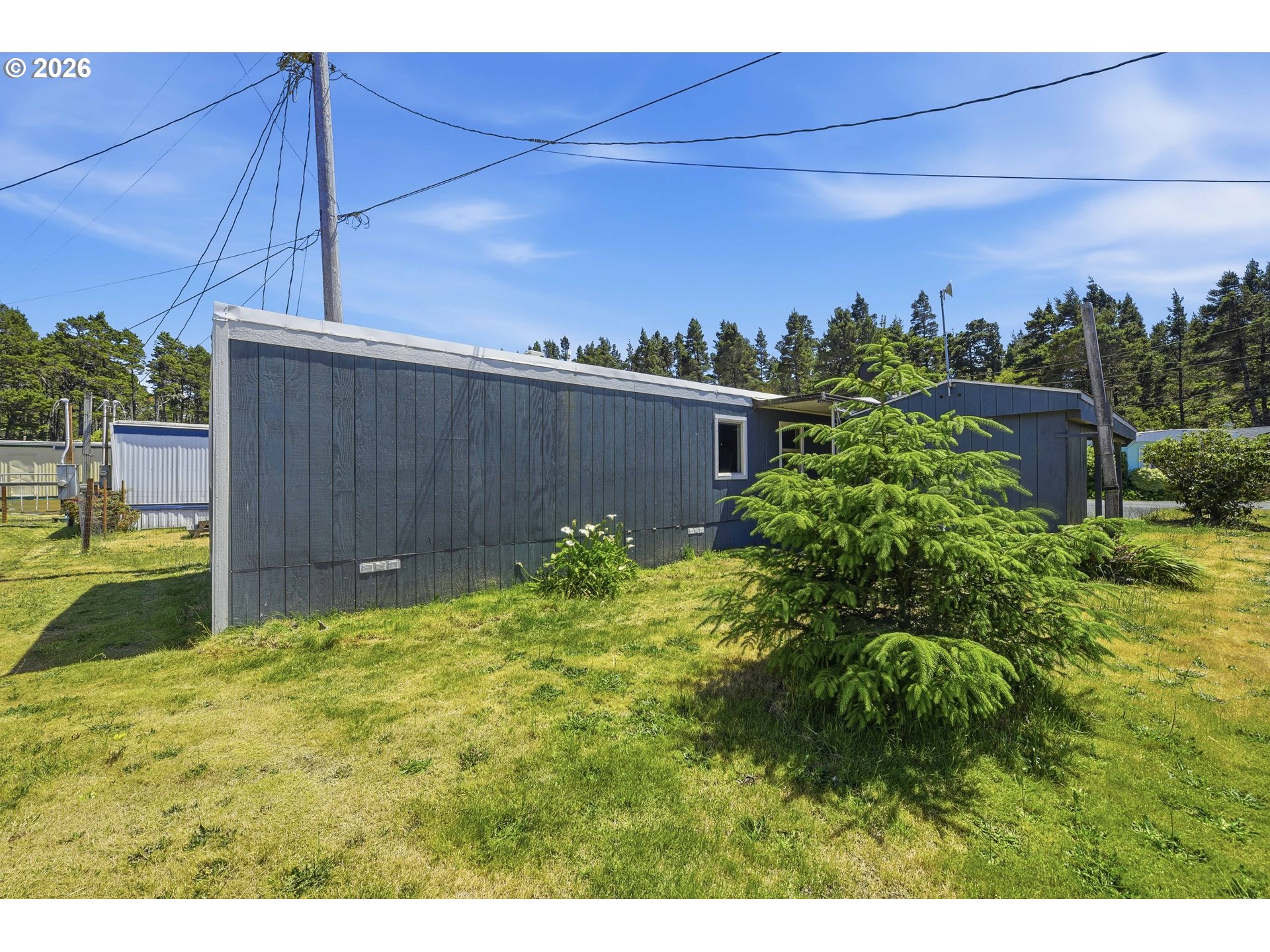 87735 Highway 101 28 Property Photo 5