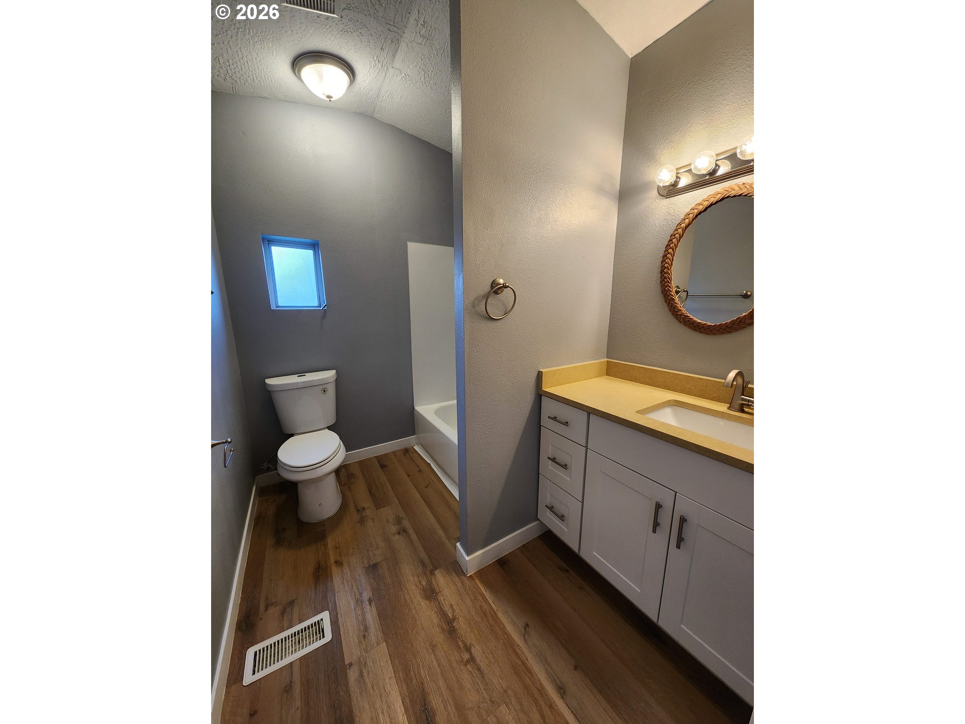 1819 Se Orient Dr 15 Property Photo 14