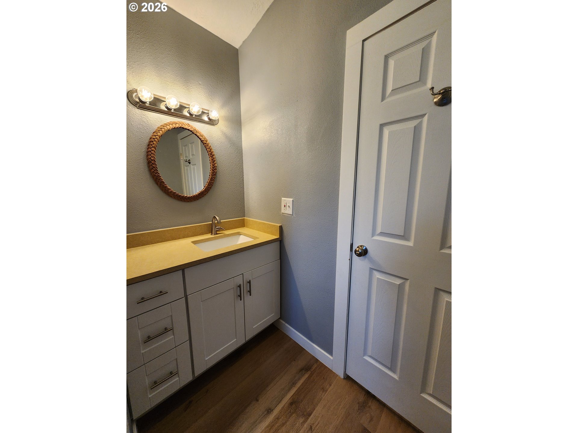 1819 Se Orient Dr 15 Property Photo 15