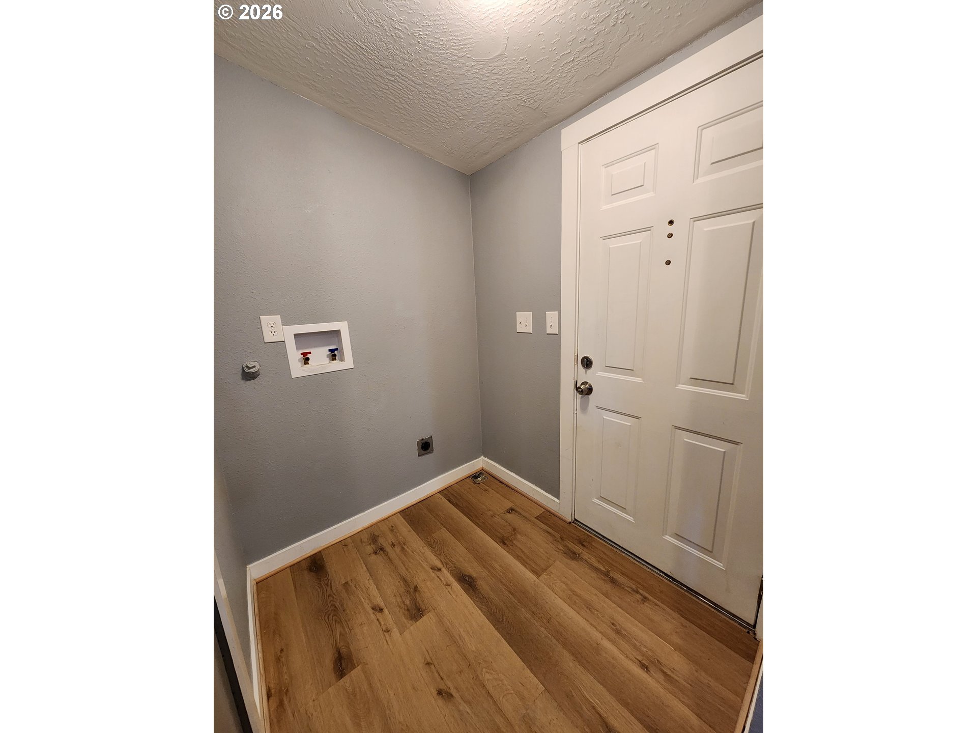 1819 Se Orient Dr 15 Property Photo 20
