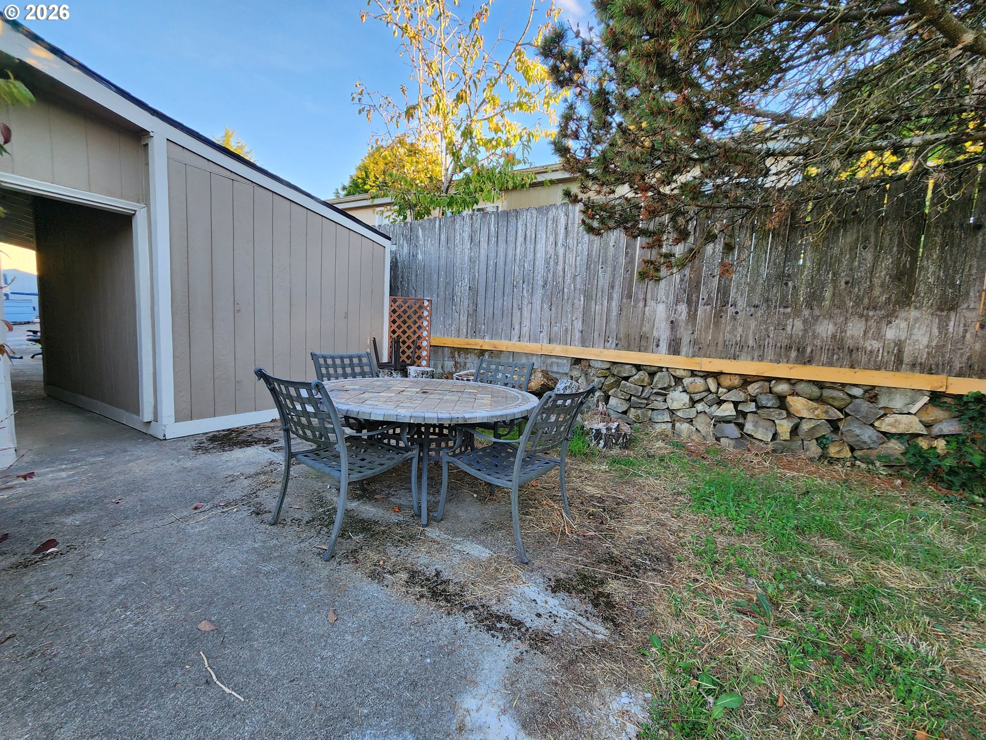 1819 Se Orient Dr 15 Property Photo 23