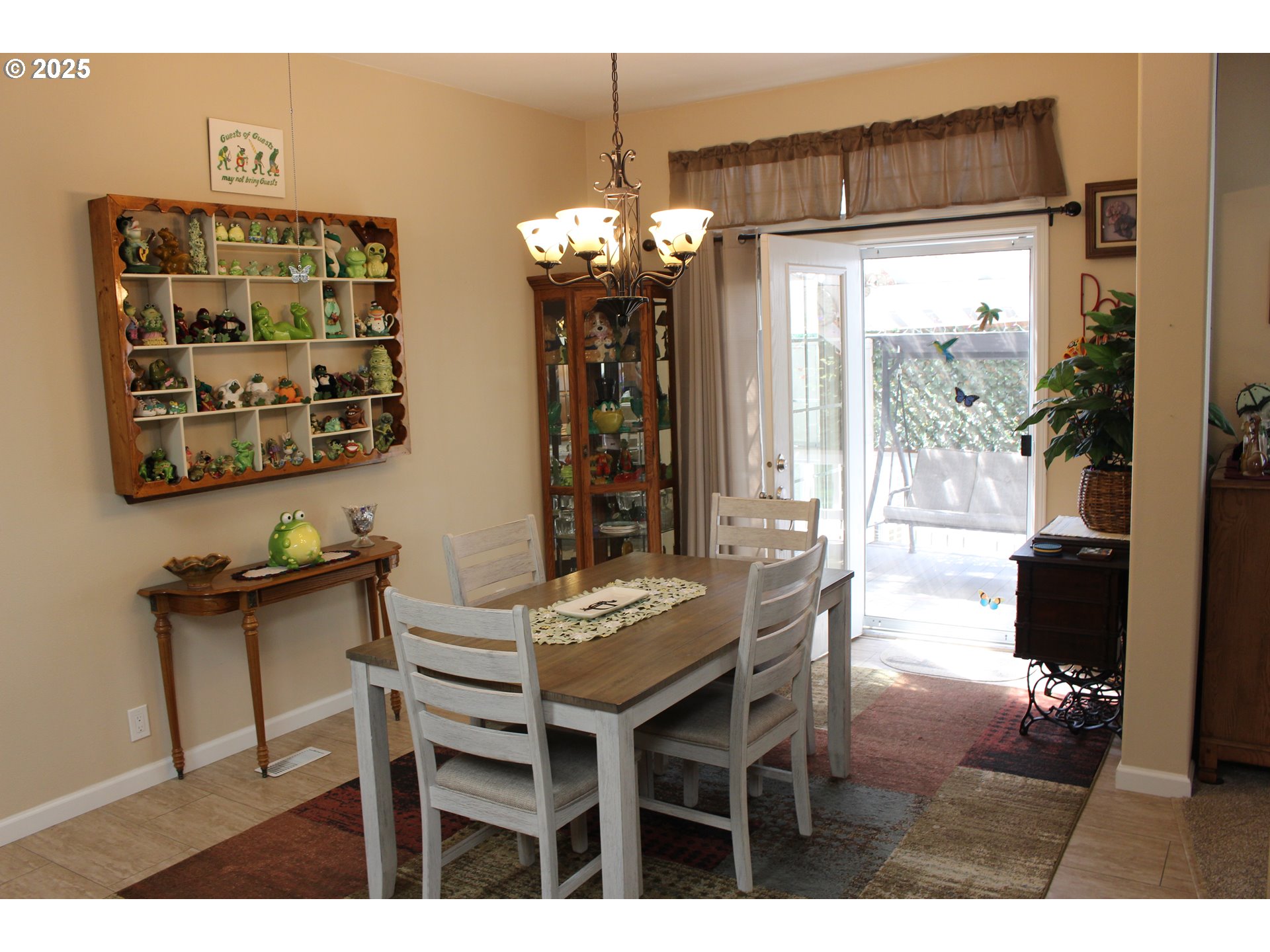 119 Jensen Way Property Photo 19