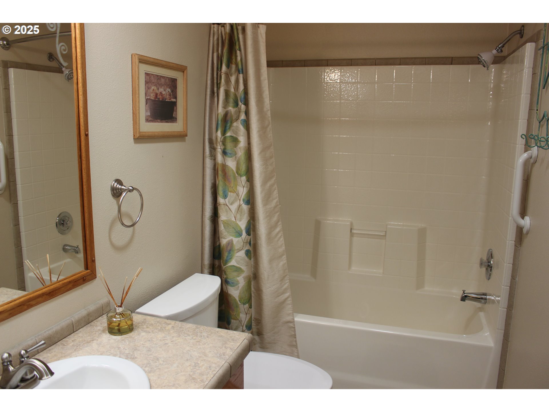 119 Jensen Way Property Photo 36