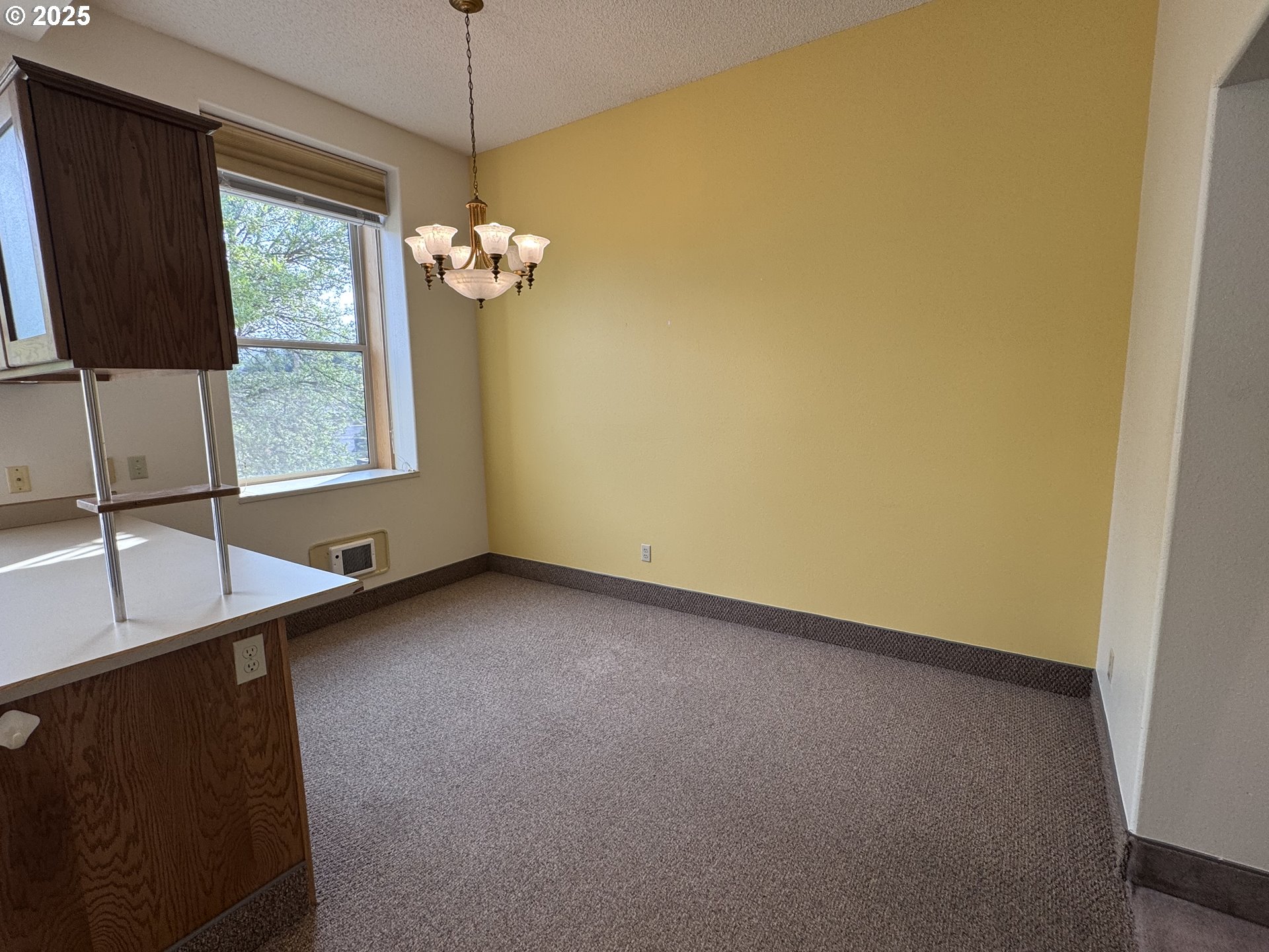 2365 4th St 207 Property Photo 4