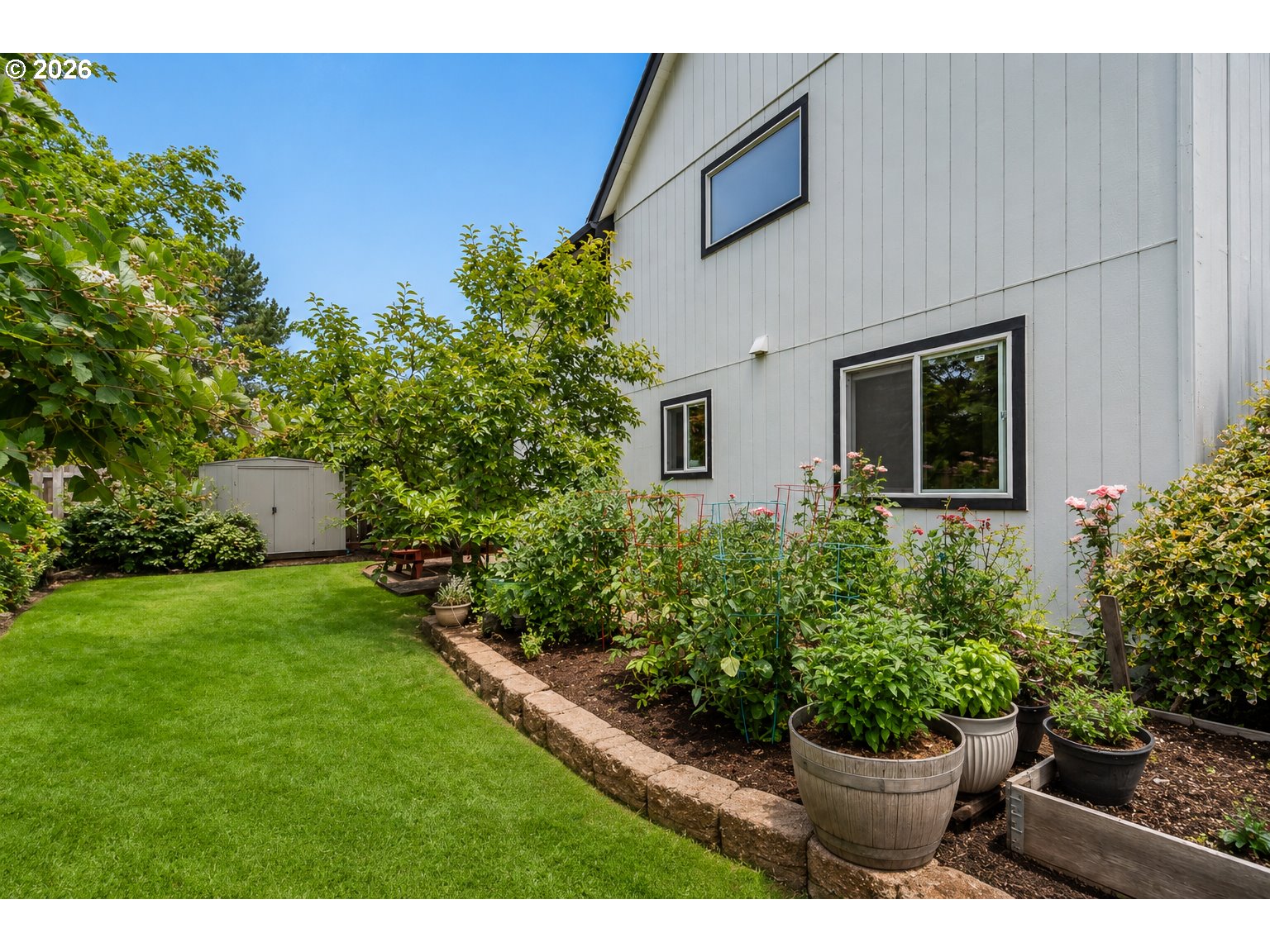 756 Se Natland Pl Property Photo 23
