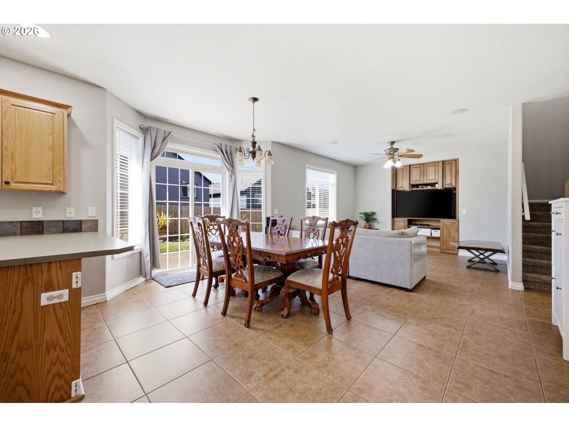 1831 N 8th Way Property Photo 11