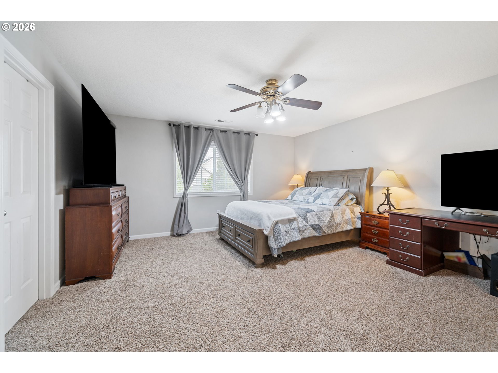 1831 N 8th Way Property Photo 15