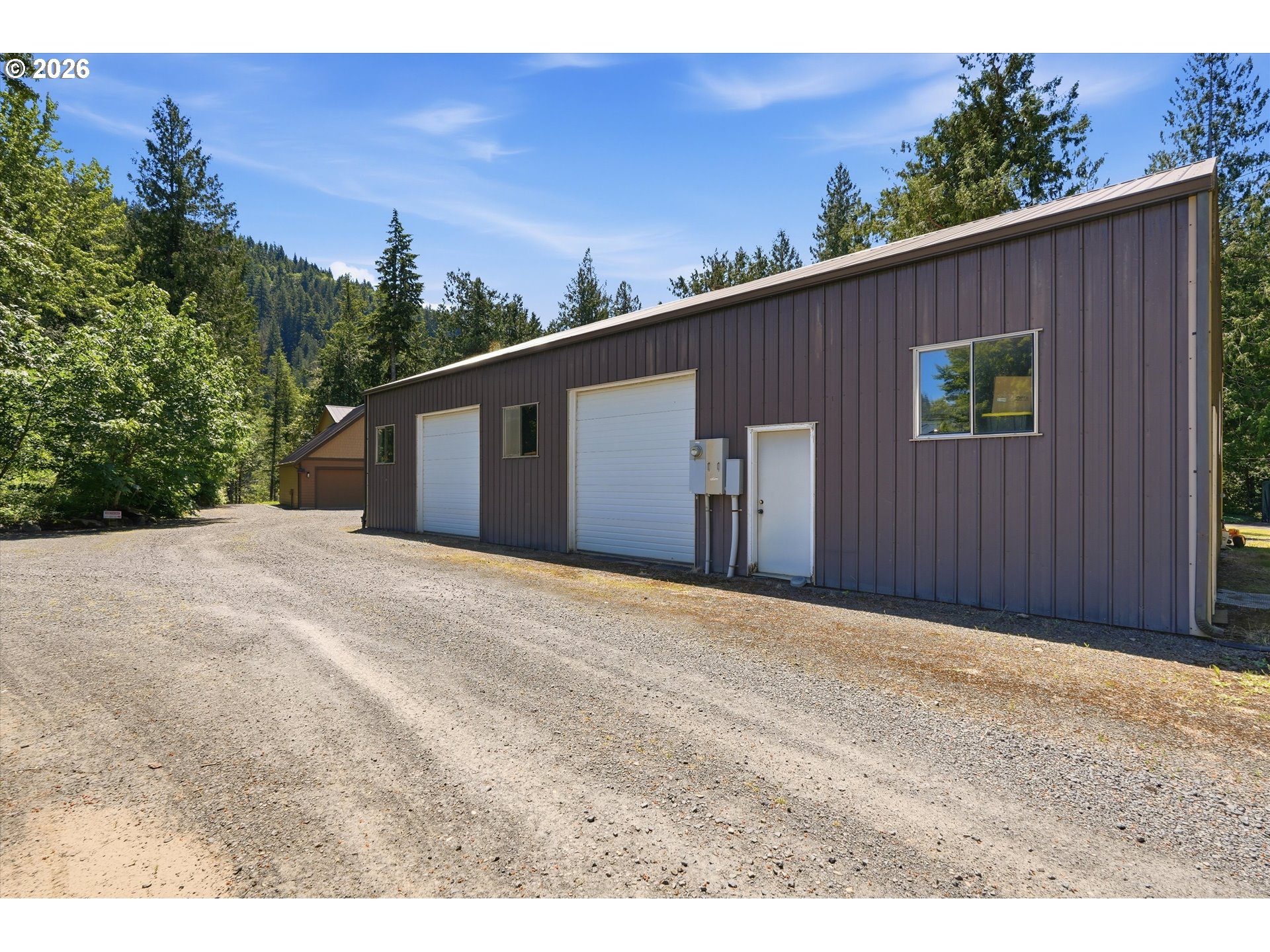 57214 E Marmot Rd Property Photo 4