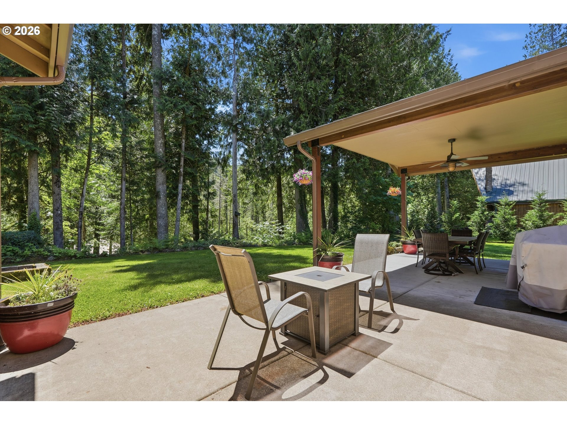 57214 E Marmot Rd Property Photo 32