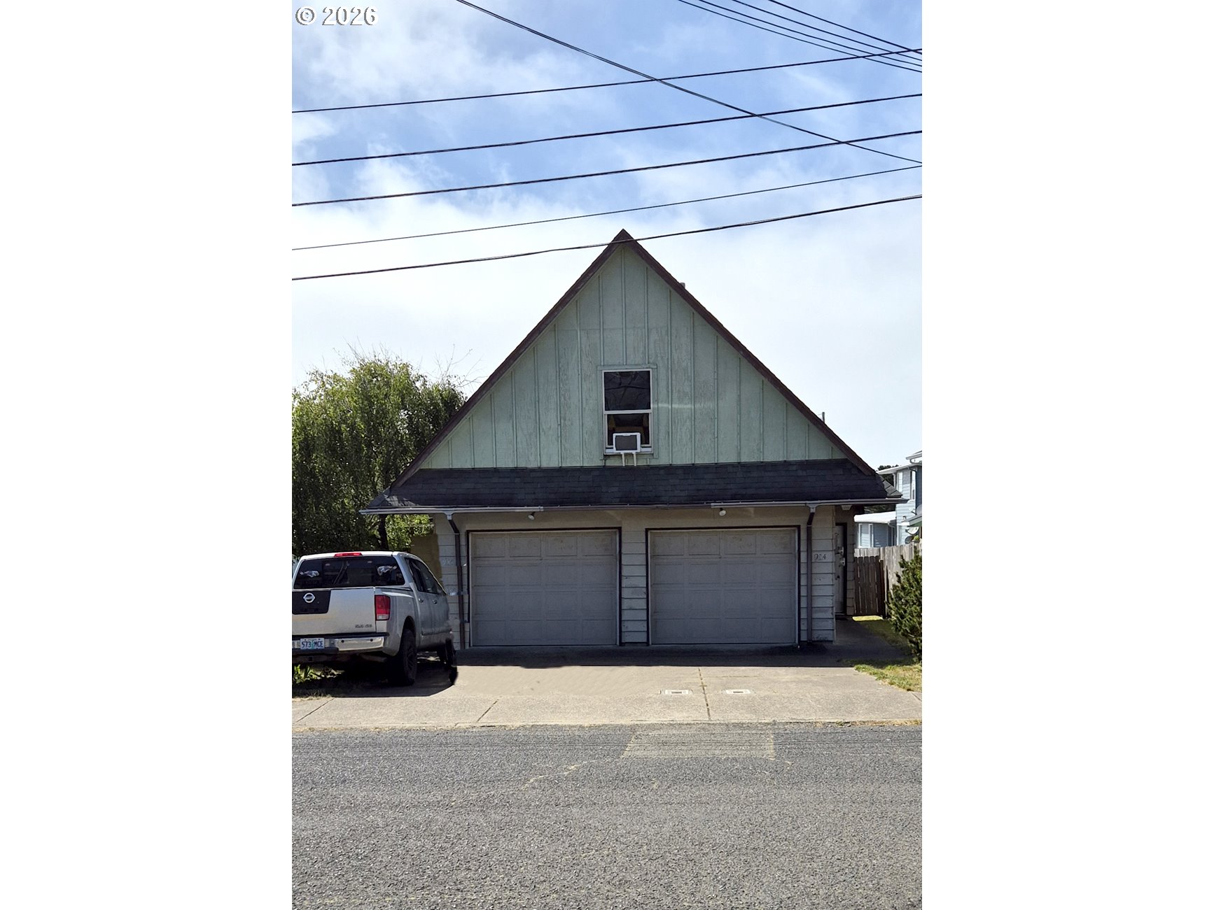 938 Sw 11th St Property Photo 1